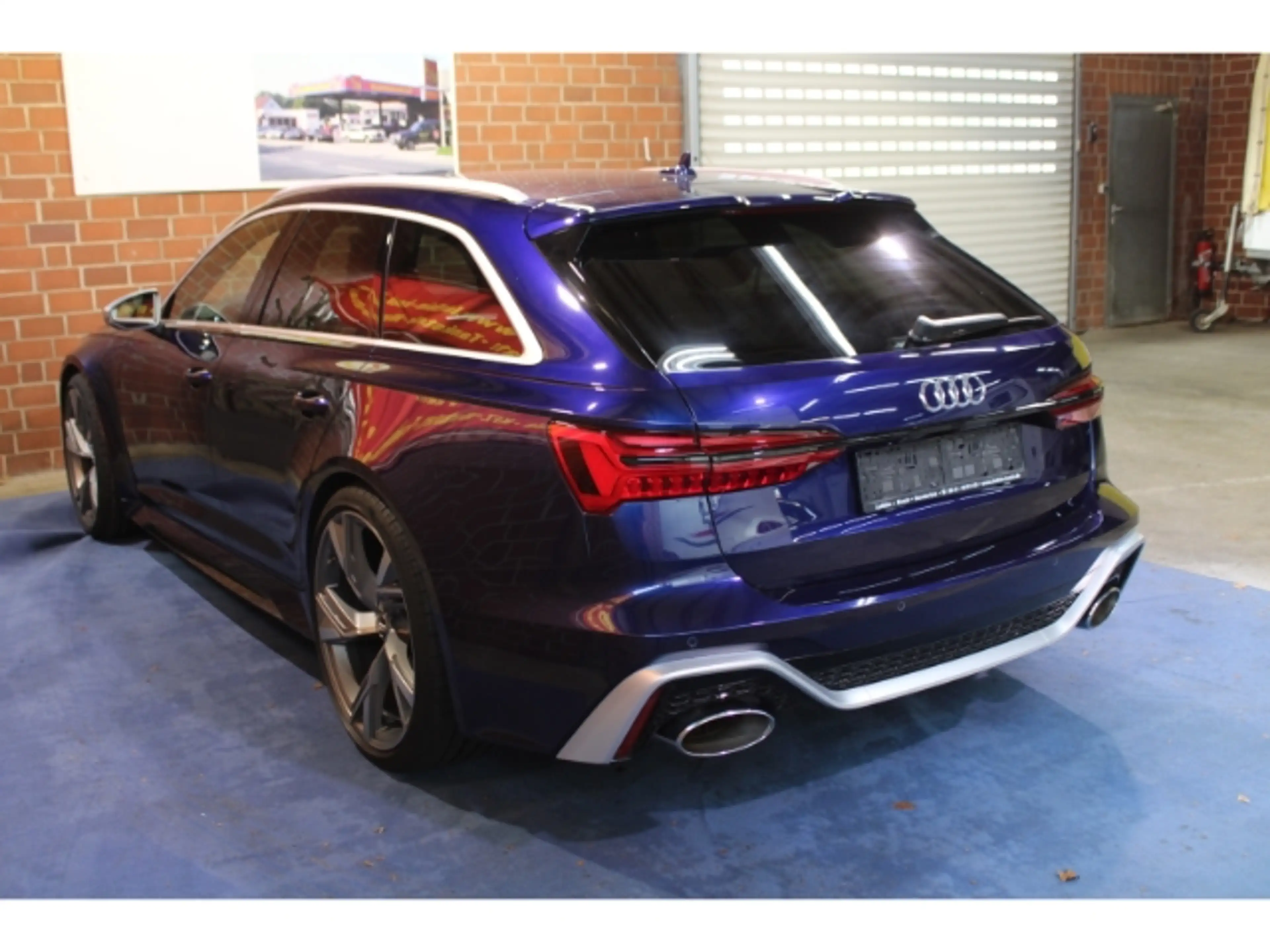 Audi RS6 Avant 4.0 TFSI quattro AHK Standhz — photo 5
