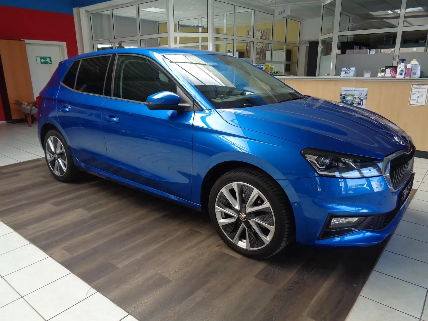 Skoda Fabia 1.0 TSI Navi.LED.ACC.DAB.PDC.SHZ.Kamera Blau - 1