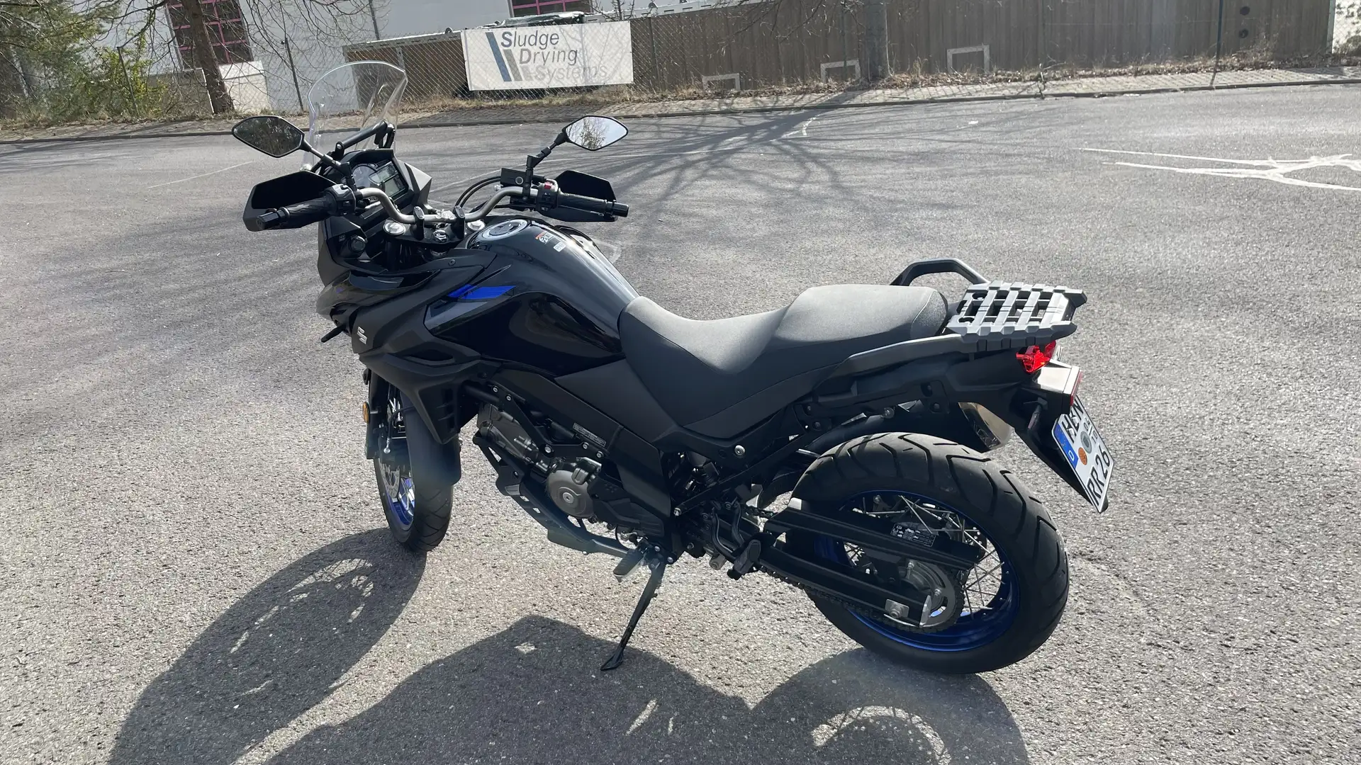 Suzuki V-Strom 650 XT Negru - 2