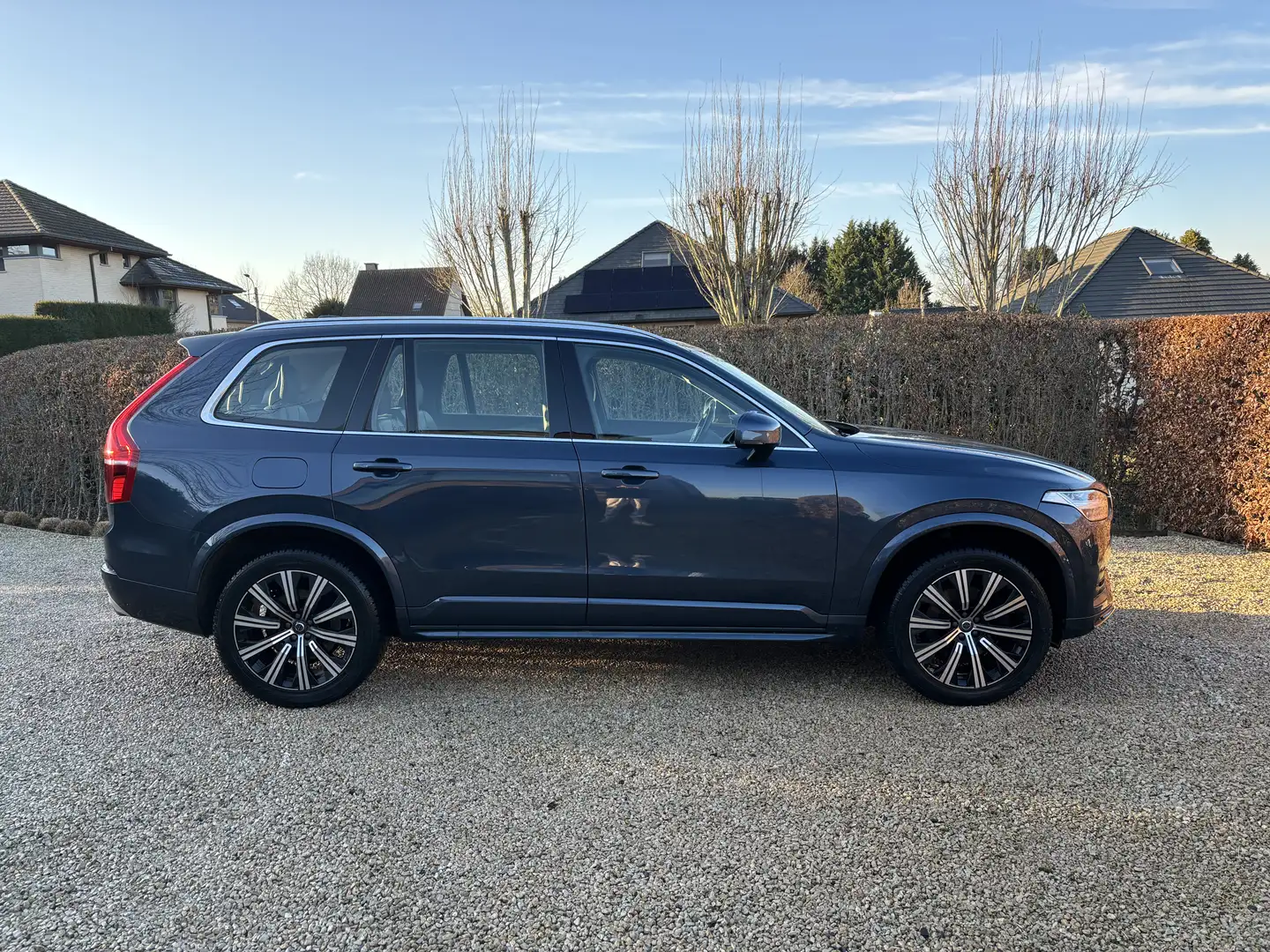 Volvo XC90 B5 D AWD Geartronic Momentum Pro Bleu - 2