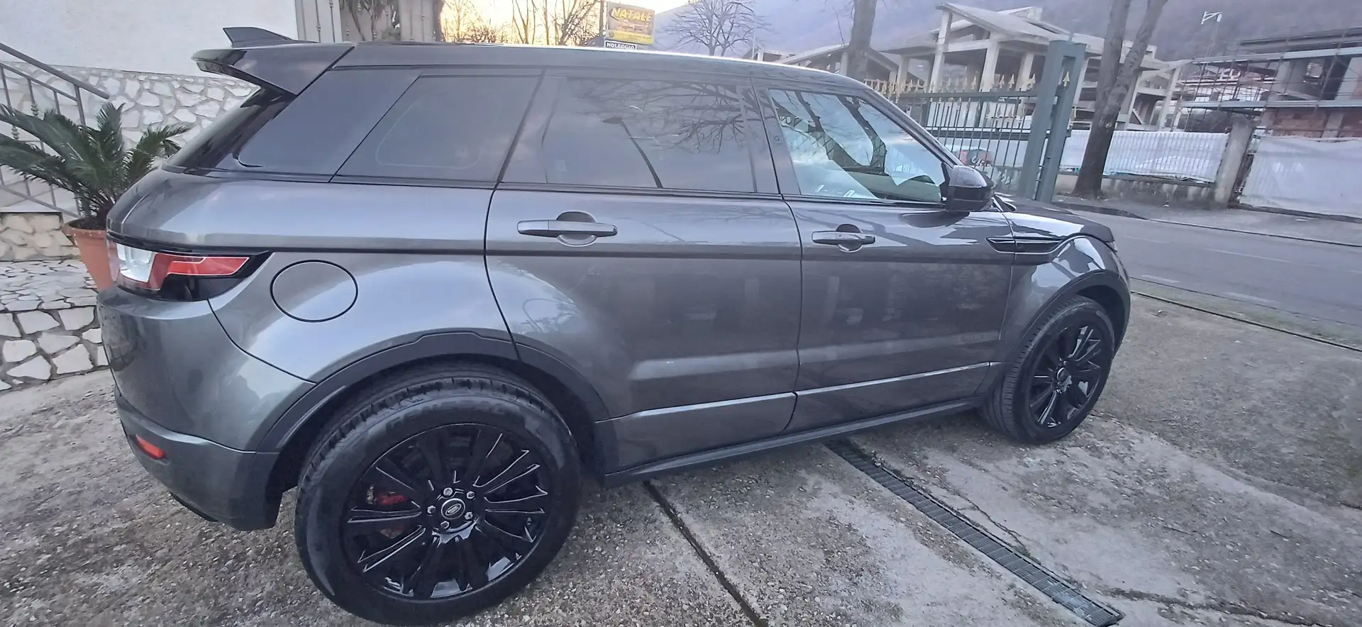 Land Rover Range Rover Evoque RangeRover Evoque 5p 2.0 lotd4 Black edition 150cv Grigio - 2