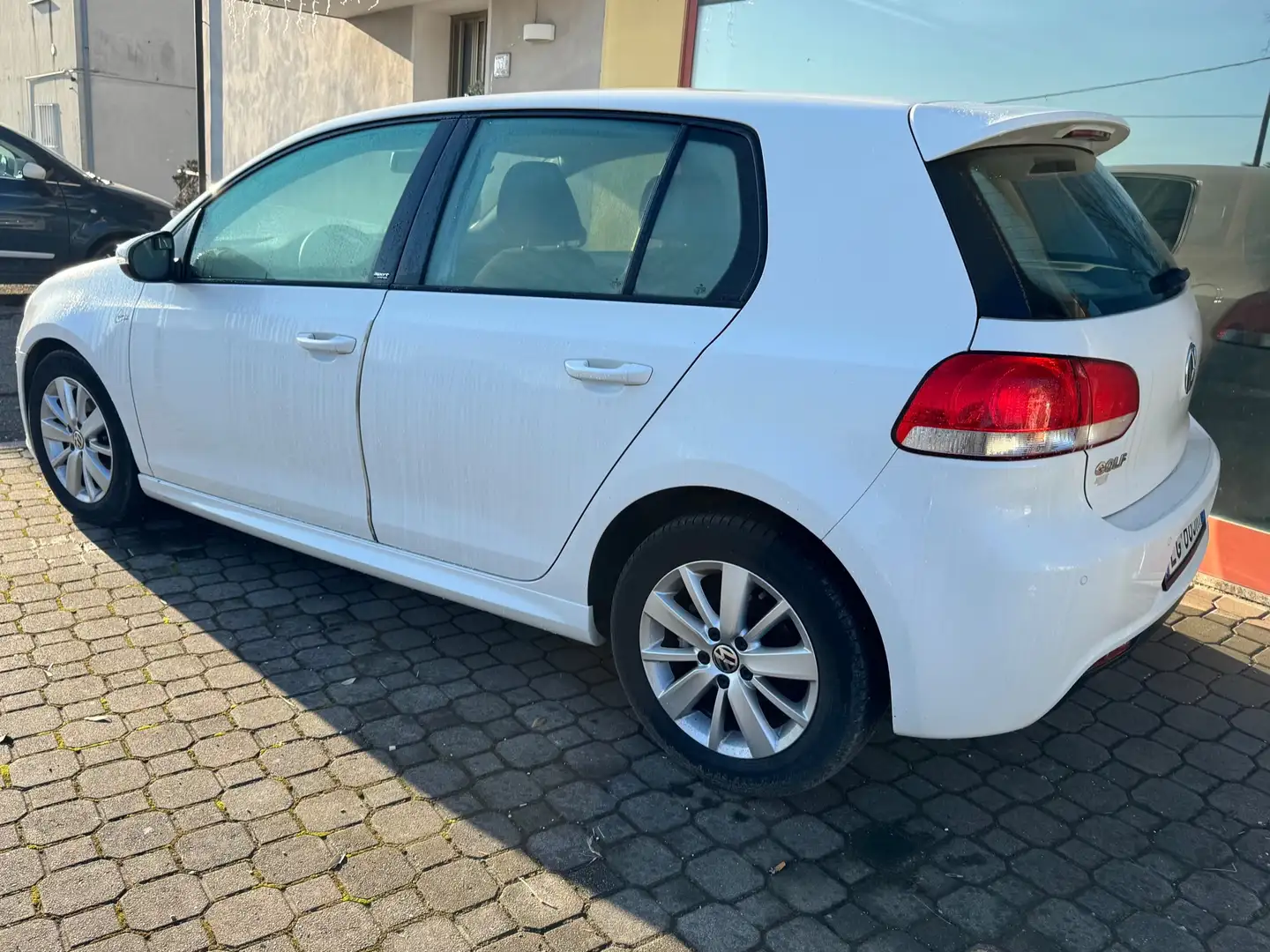 Volkswagen Golf 5p 1.6 tdi Sport Edition Blanc - 2