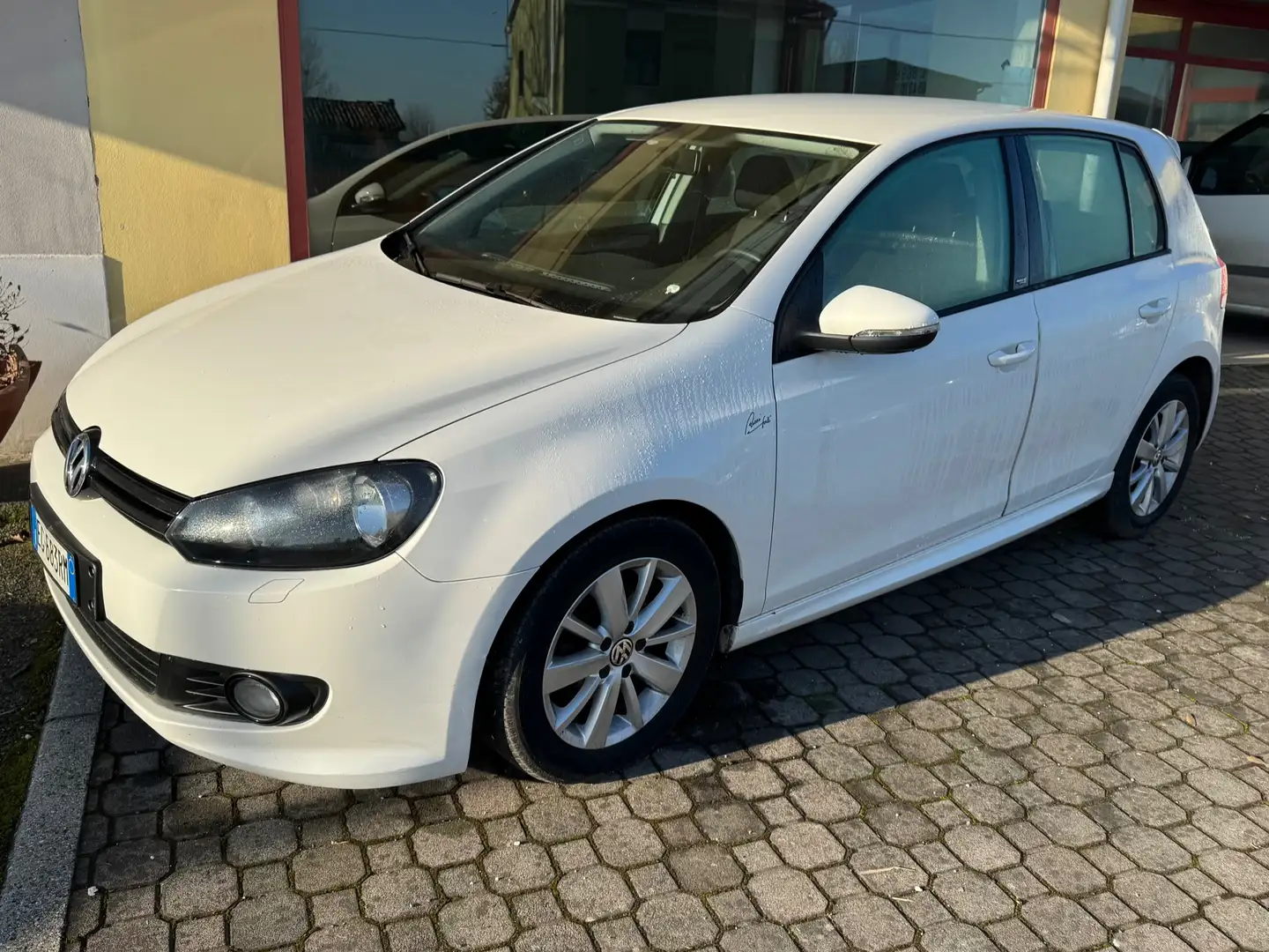 Volkswagen Golf 5p 1.6 tdi Sport Edition Blanc - 1