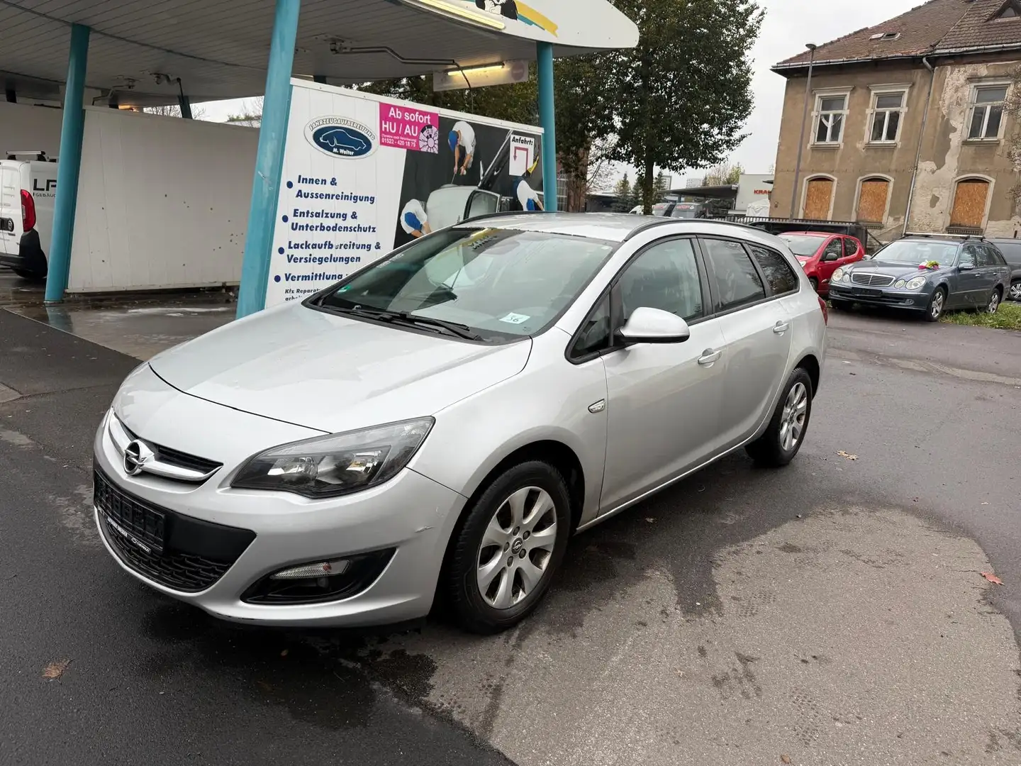 Opel Astra 1.6 CDTI DPF Grau - 1