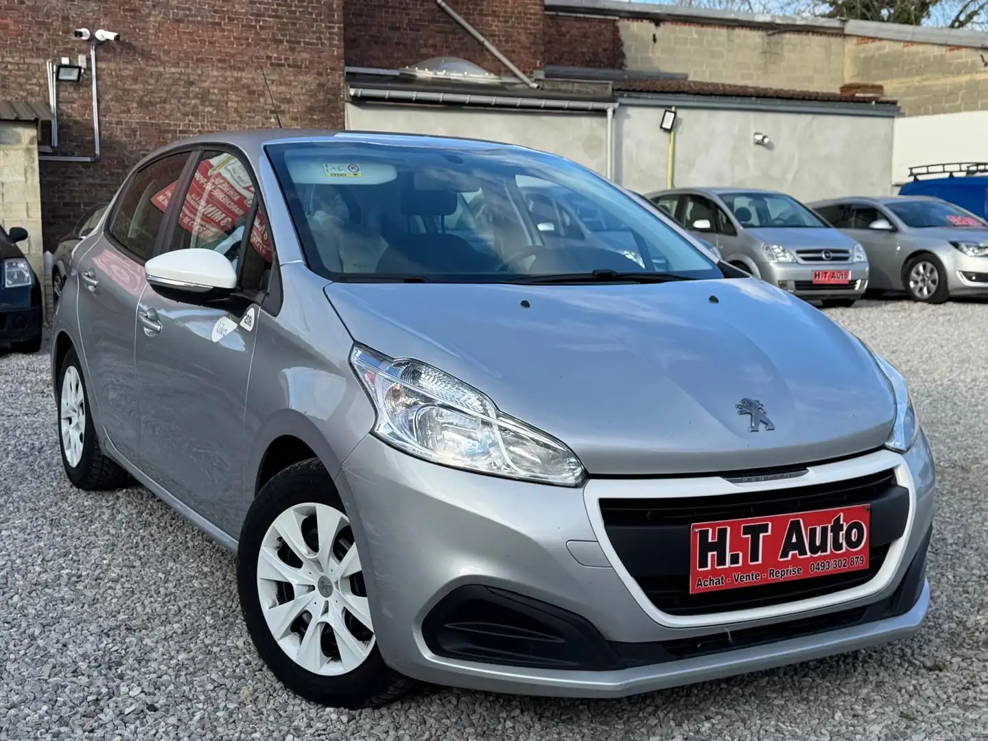 Peugeot 208 1.6 BlueHDi Like/Etat Neuf/Airco/Euro6b - 2