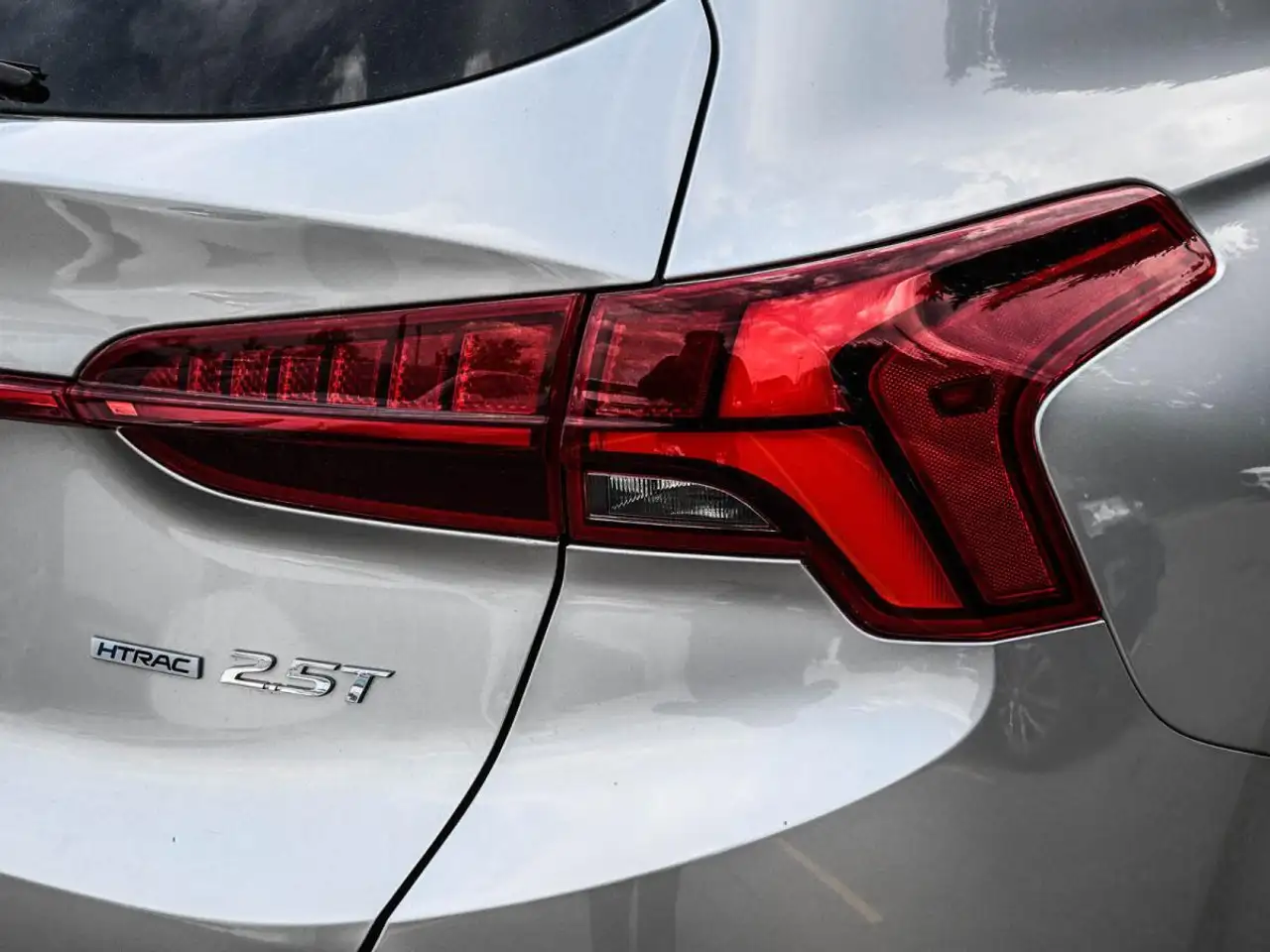 Hyundai SANTA FE снимка Hyundai SANTA FE