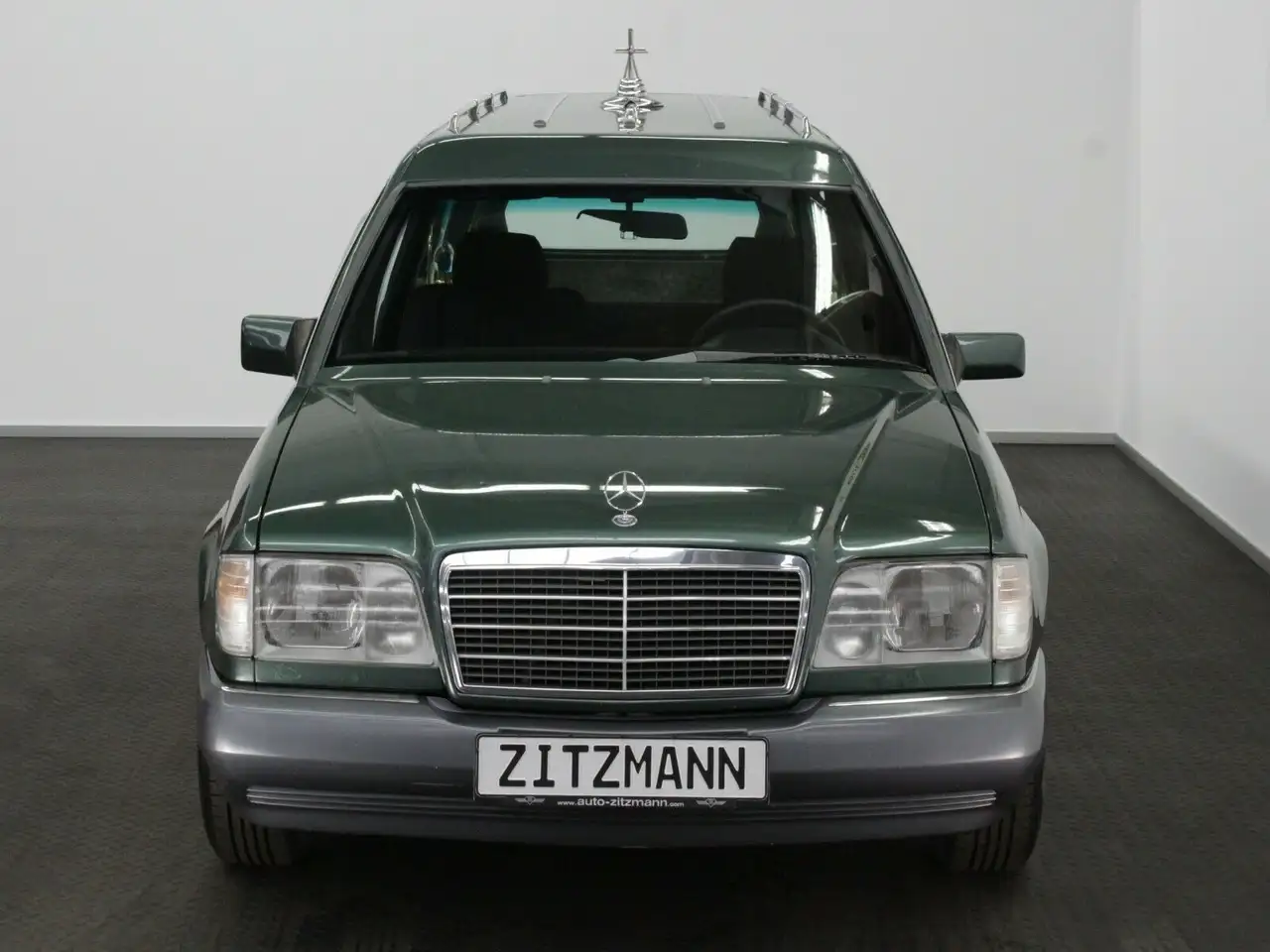 Mercedes-Benz 250 D | PILATO | Bestattungsfahrzeug W124, foto 4