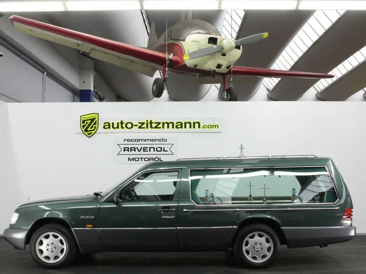 Mercedes-Benz 250 D | PILATO | Bestattungsfahrzeug W124, foto 6