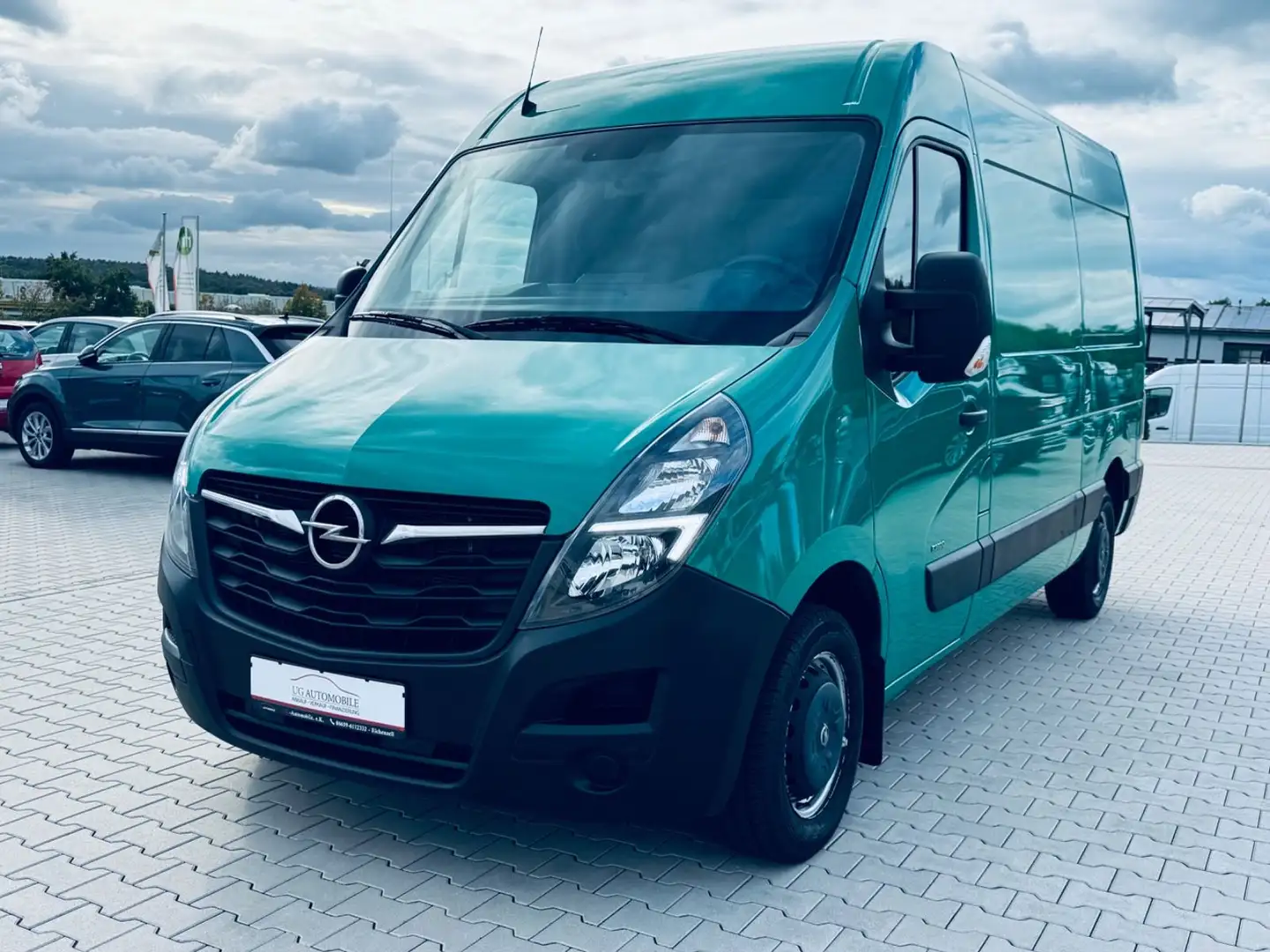 Opel Movano B Kasten/Kombi HKa L2H2 3,5t Vert - 1