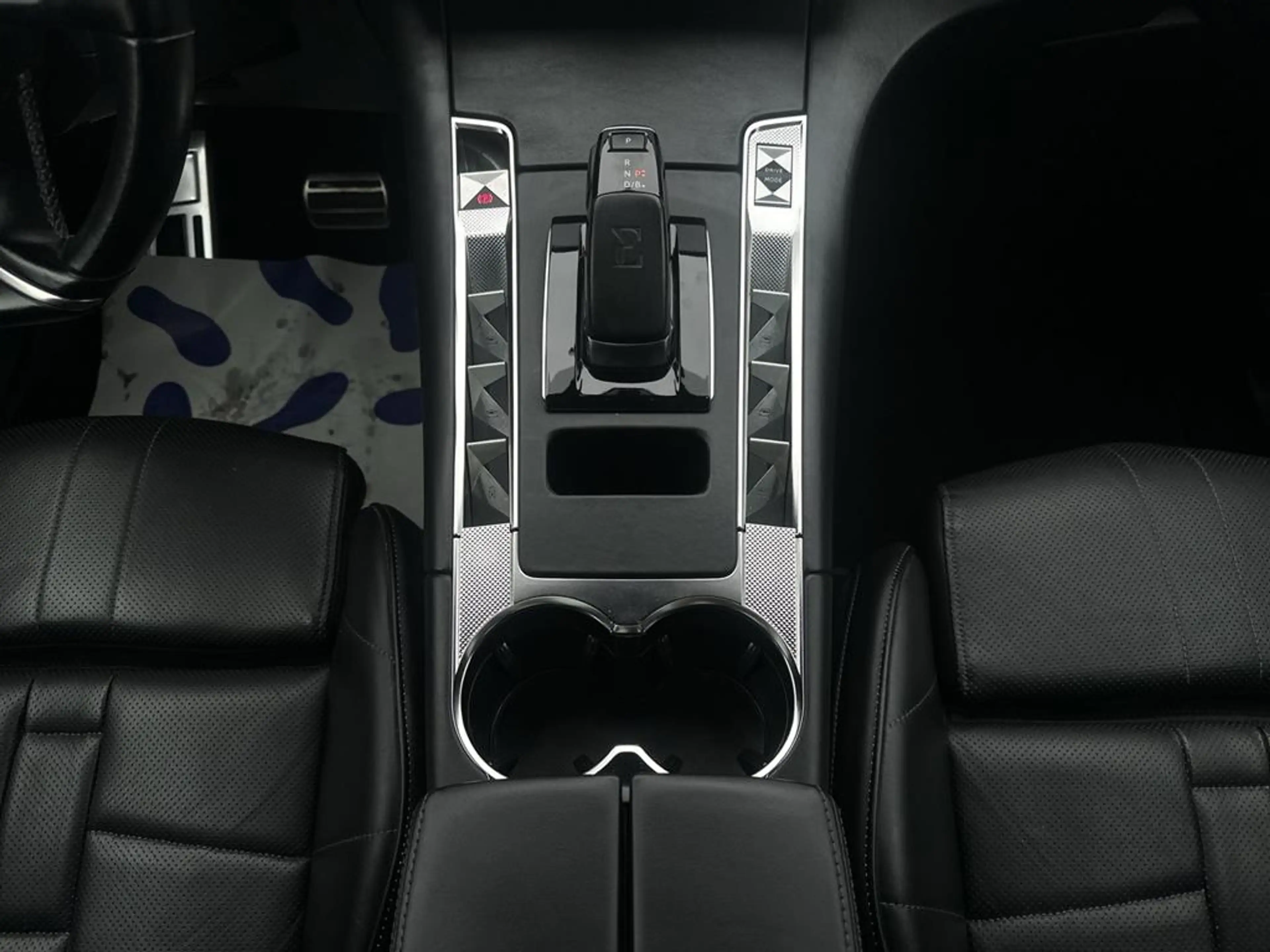DS Automobiles DS 7 Crossback E-Tense 4x4 Be Chic — photo 13