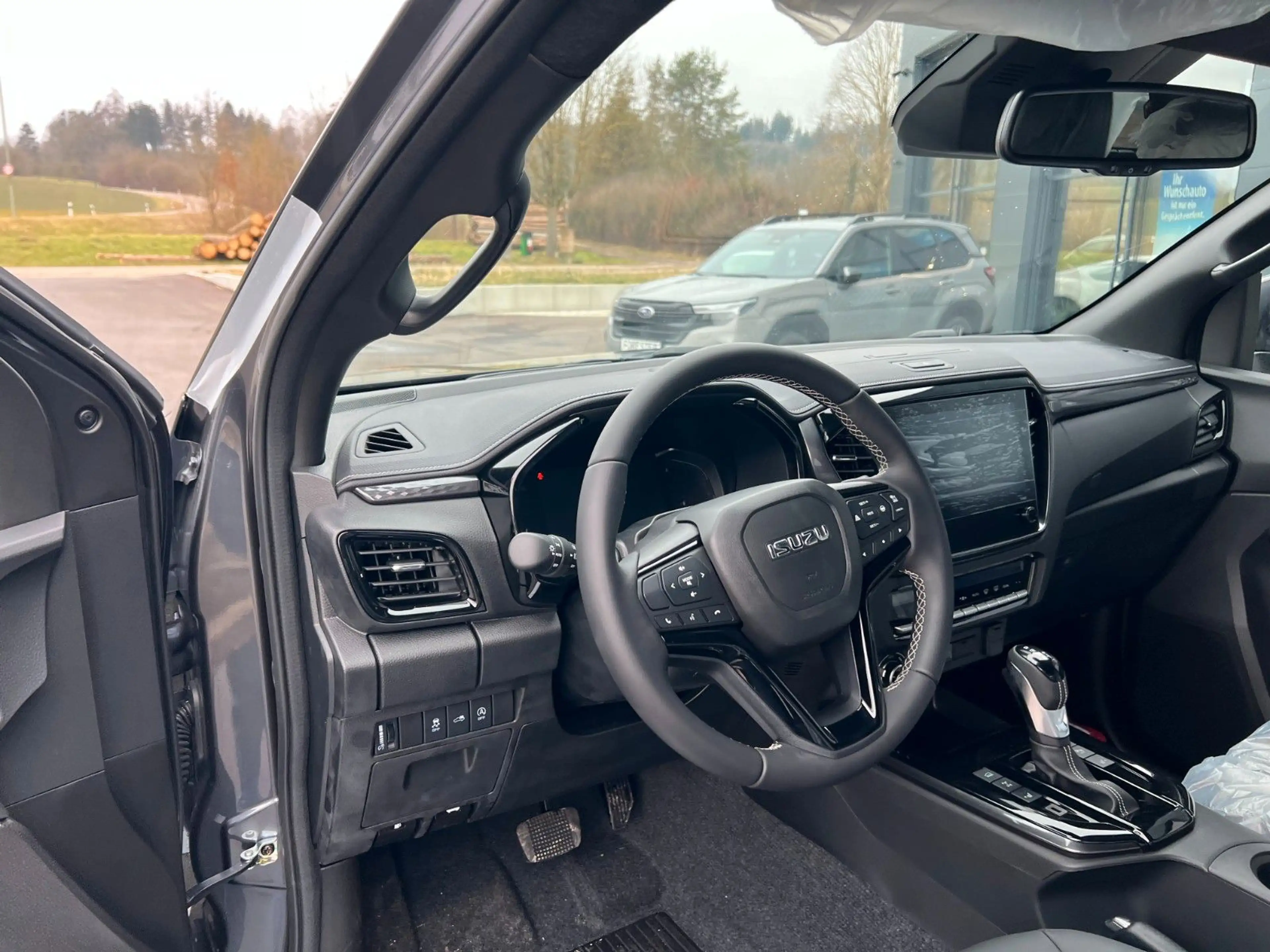 Isuzu D-Max V-Cross,Double Cab,neues Modell,RFK,AppleC — photo 7