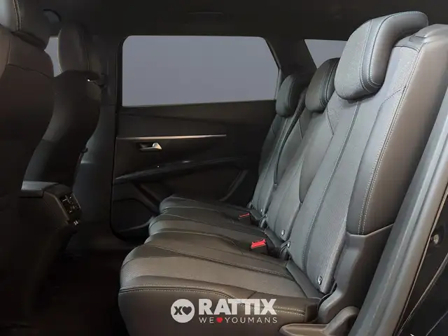 Peugeot 5008 view 19