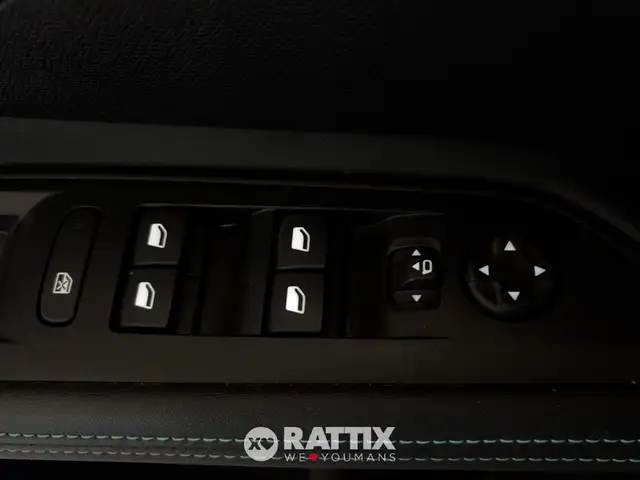 Peugeot 5008 view 18