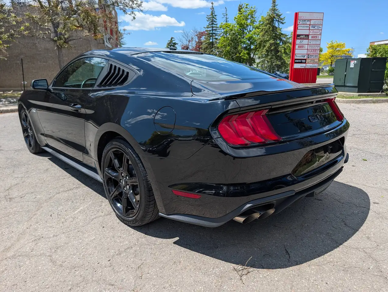 Ford Mustang снимка Ford Mustang