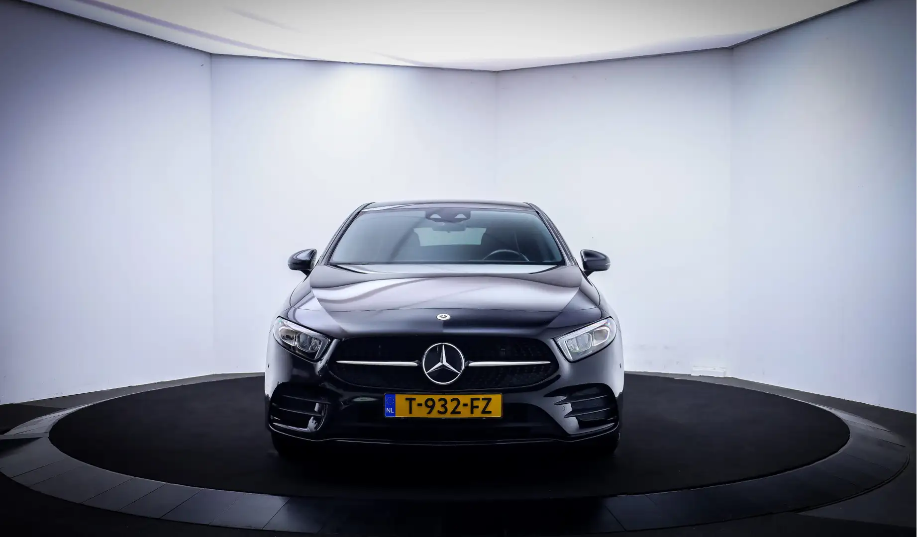 Mercedes-Benz A 250 250e AMG-Limited Solution FULL LED | WIDESCREEN | Noir - 2