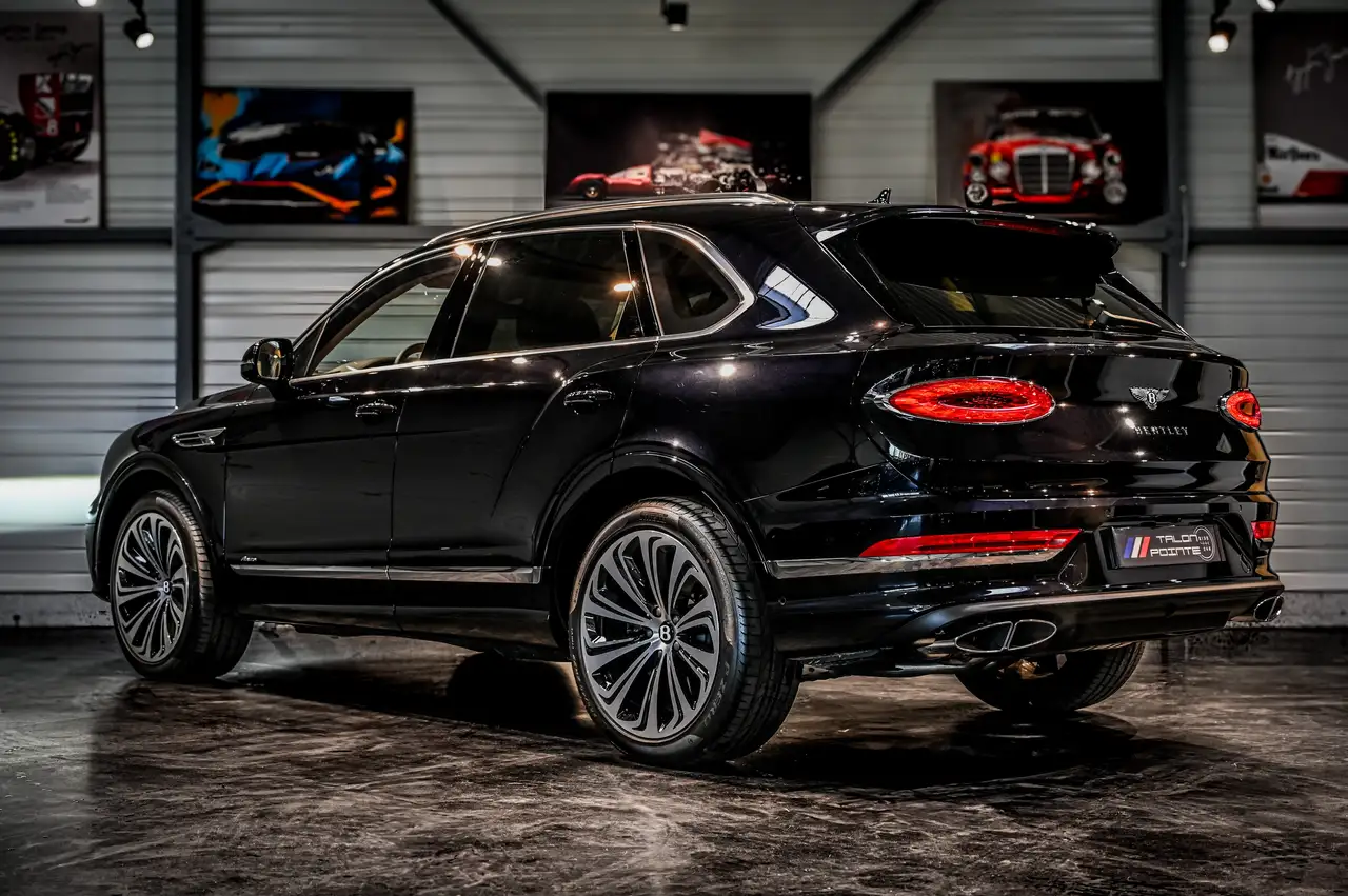 Bentley Bentayga 2024