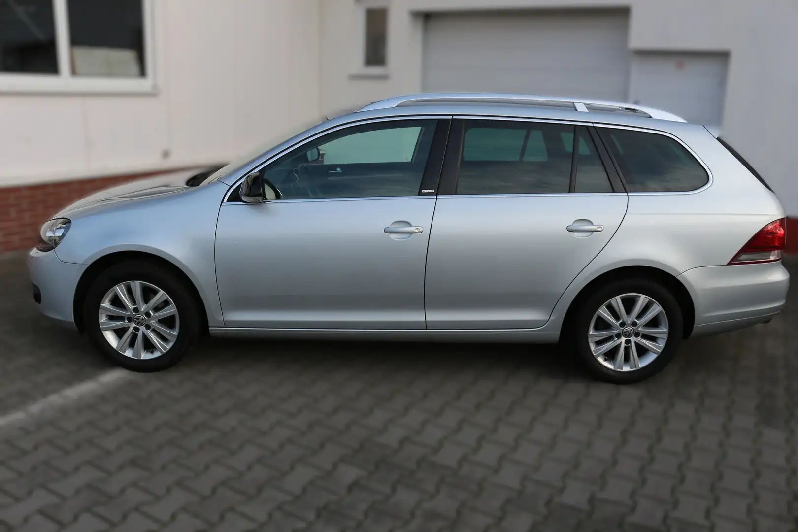 Volkswagen Golf Variant Style mit Winterpaket und Licht/Regensensor Silber - 2