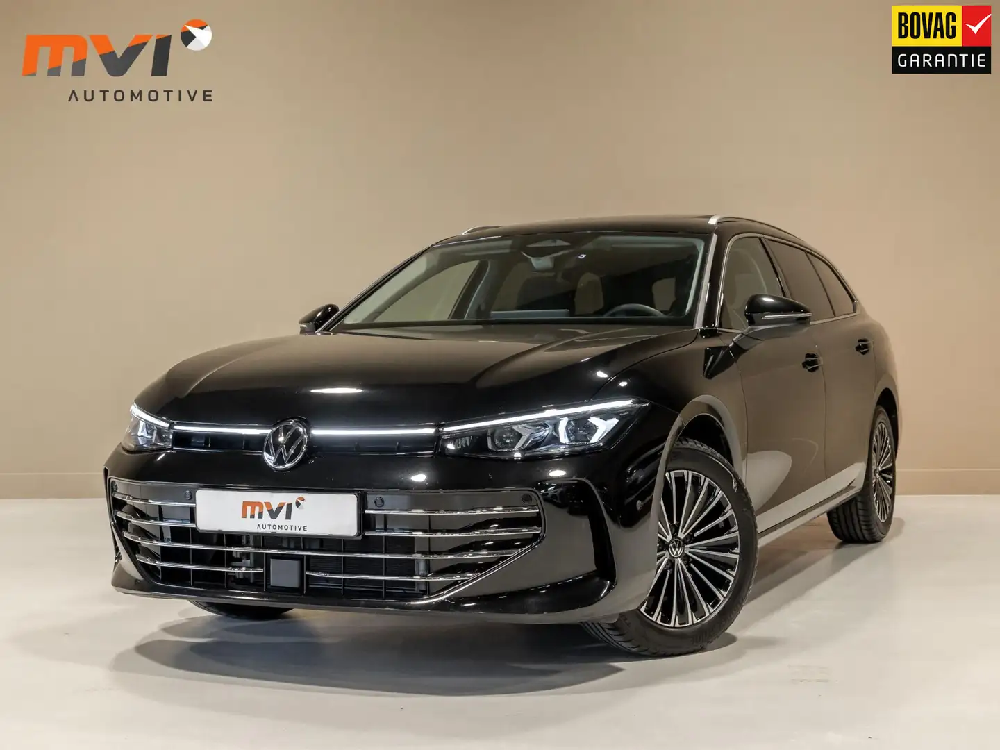 Volkswagen Passat Variant 1.5 eTSI Elegance Business / 150pk / Panorama dak Zwart - 1