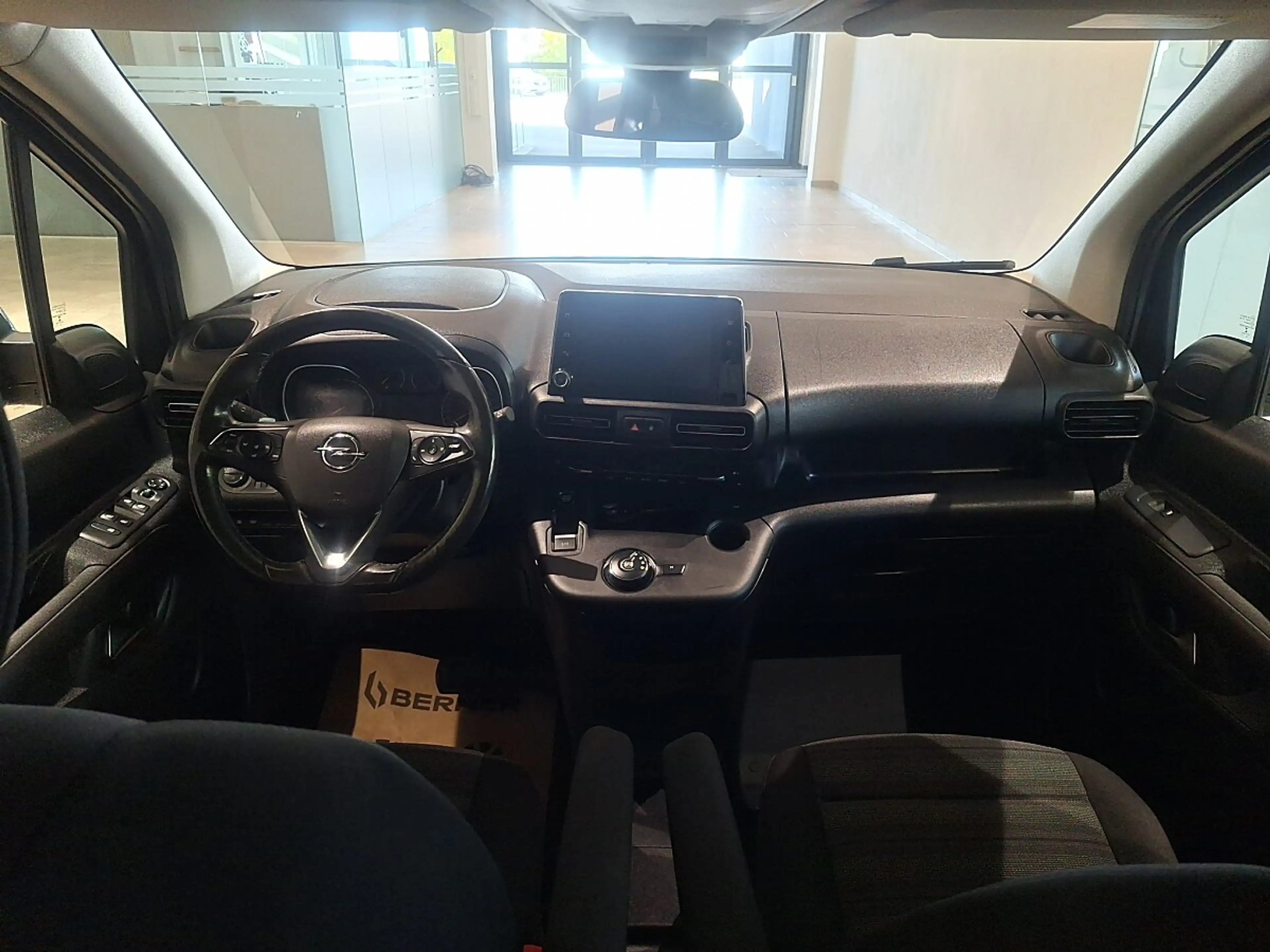 Opel Combo Life 1,2 Dir. Inj. Turbo L Ultimate S/S S. Aut. — photo 13