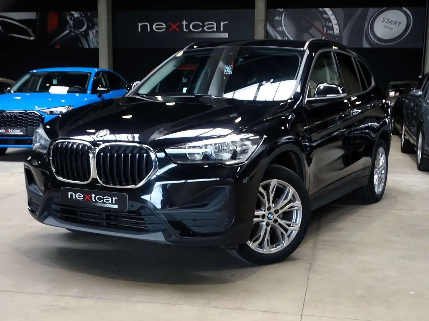 BMW X1 16d sDrive ***NAVI PRO-CRUISE-PARKING AV\u0026AR** Noir - 1