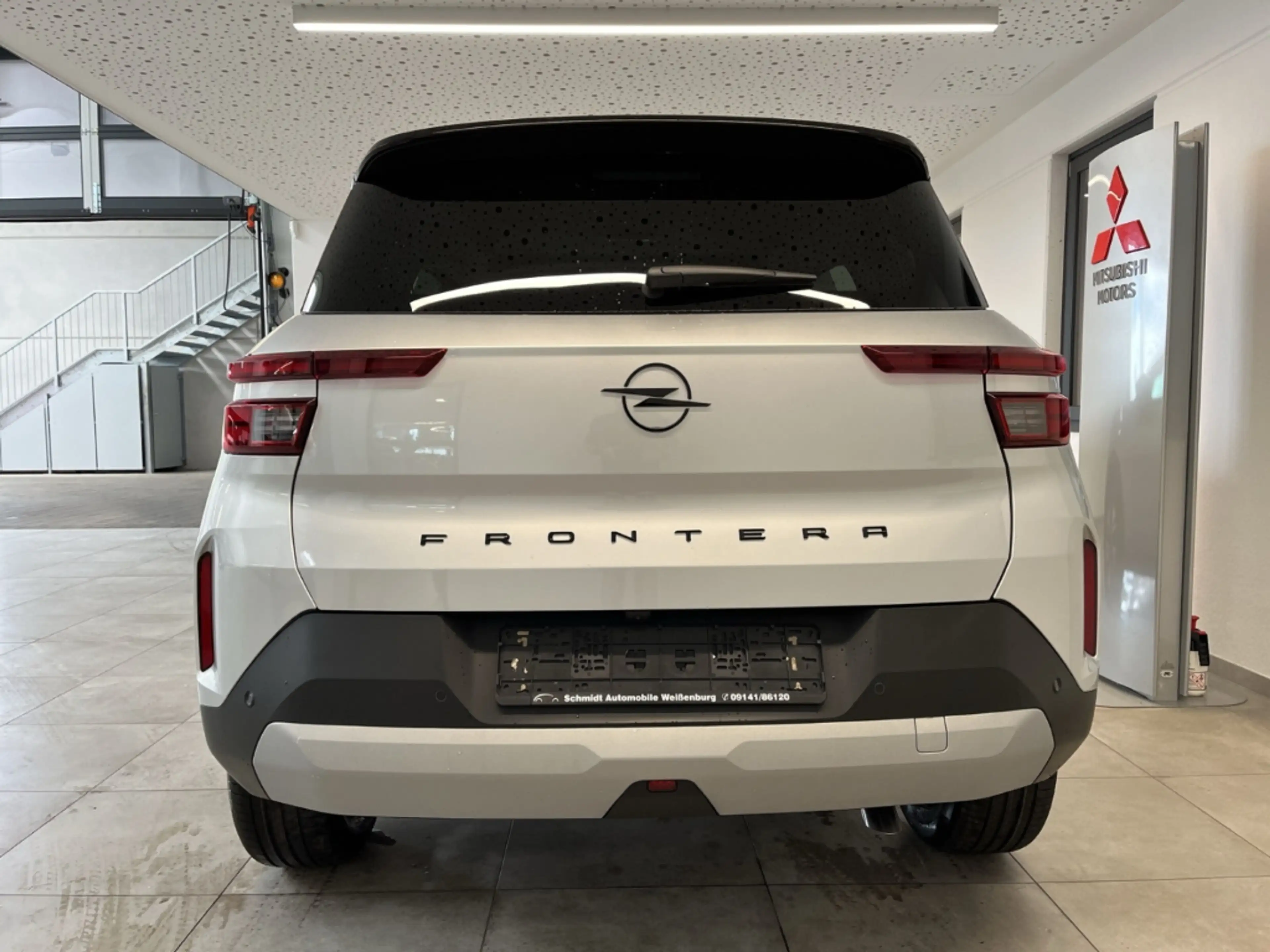 Opel Frontera Ultimate 1.2 Turbo Hybrid 48V eDCT Navi Shz PDC Ka — photo 3