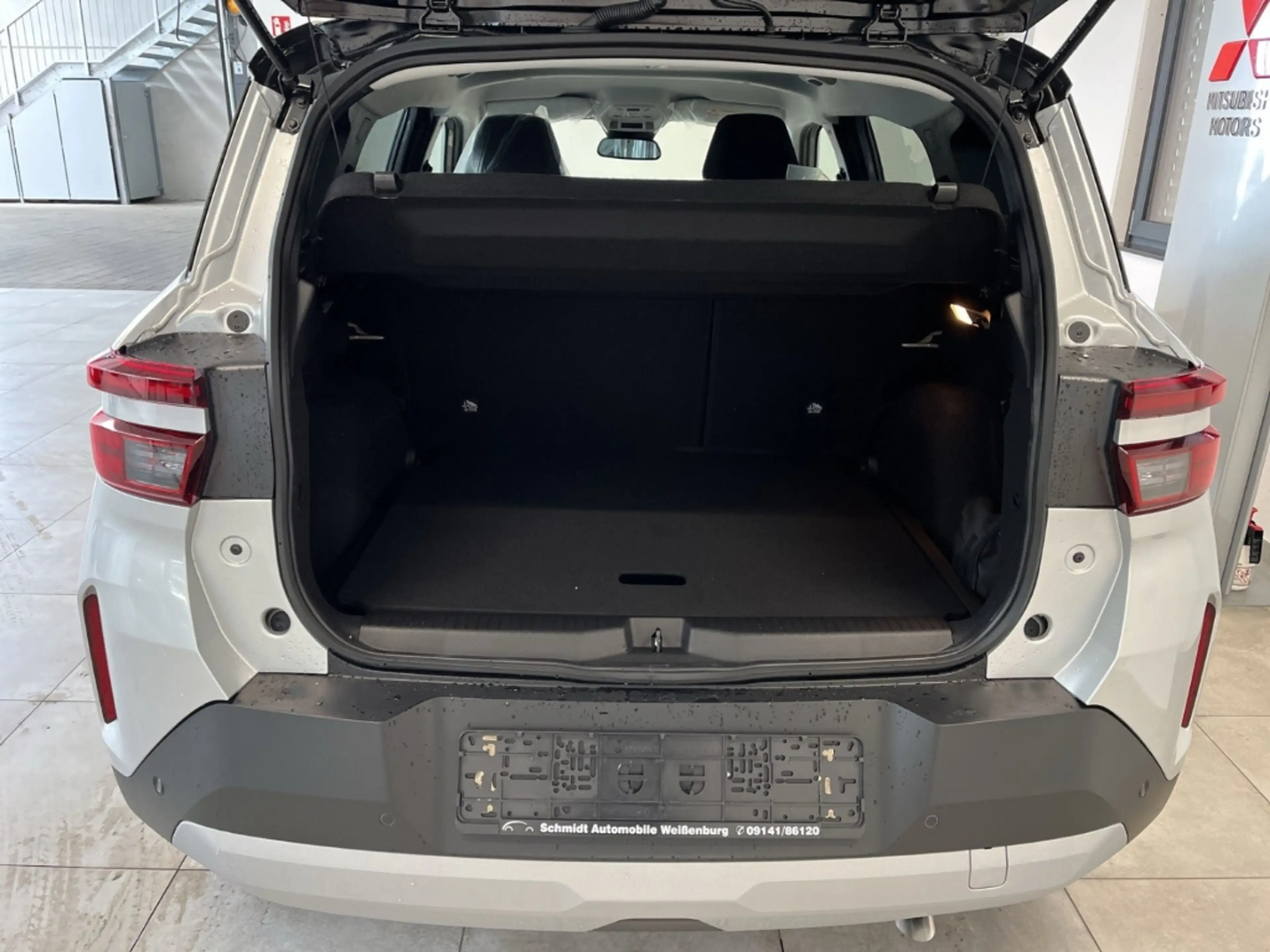 Opel Frontera Ultimate 1.2 Turbo Hybrid 48V eDCT Navi Shz PDC Ka — photo 6