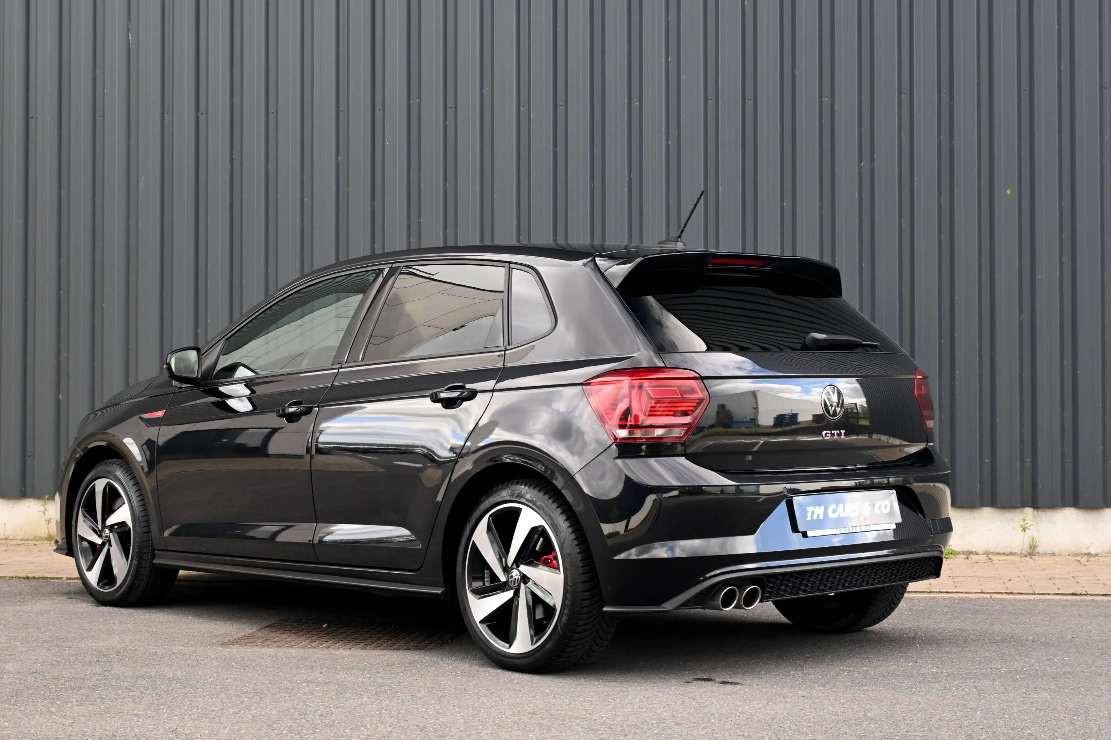 Volkswagen Polo GTI Polo GTI 2.0 TSI DSG — photo 4