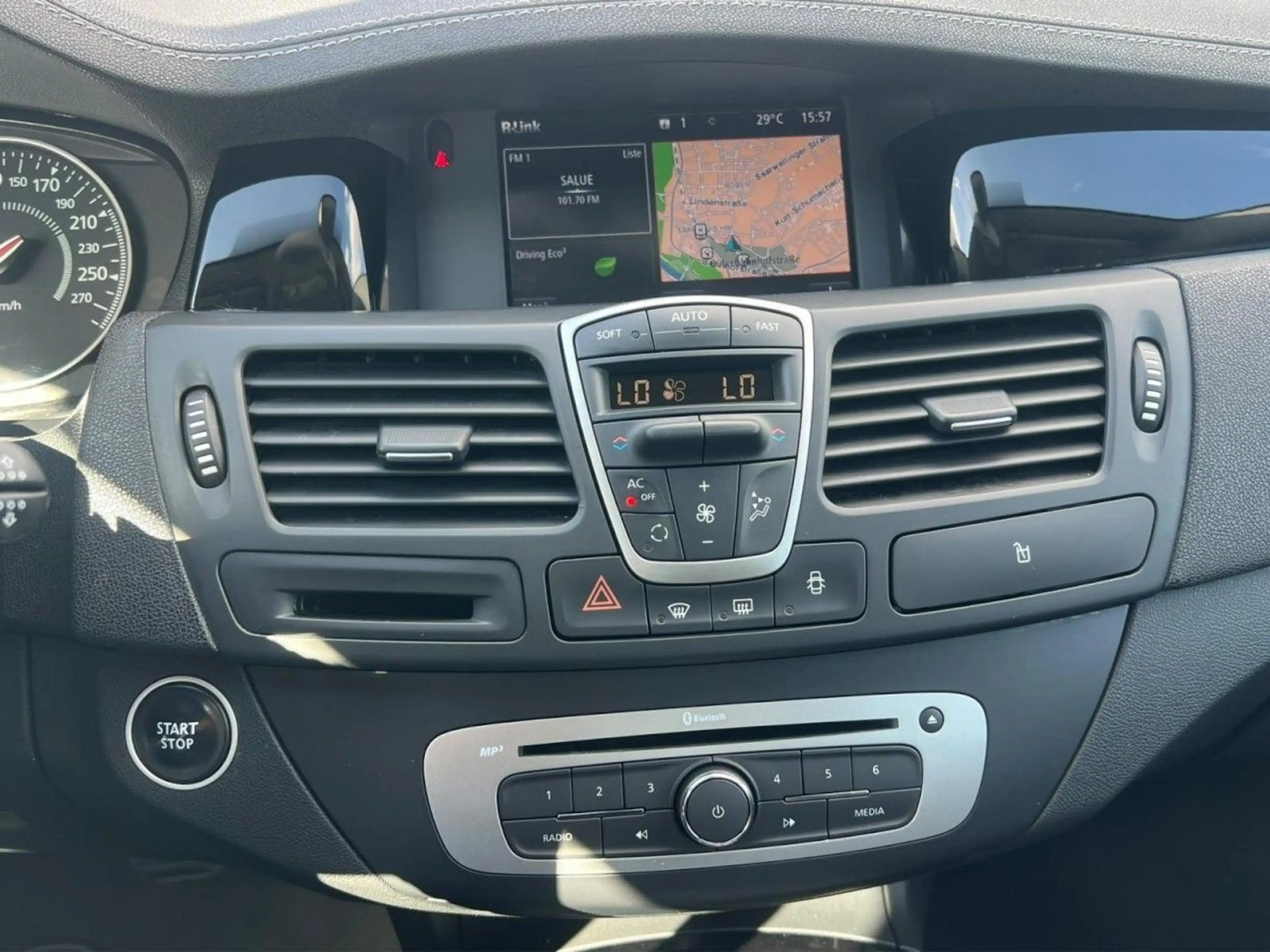 Renault Laguna III Grandtour Paris Initiale Klima Xenon — photo 15
