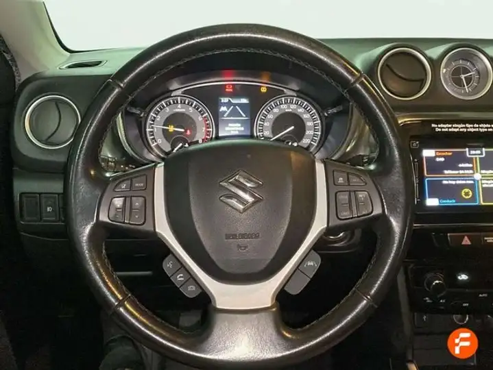Suzuki Vitara 1.4 GLX Mild Hybrid 2022, foto 11