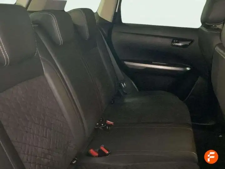 Suzuki Vitara 1.4 GLX Mild Hybrid 2022, foto 25