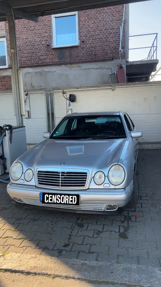 Mercedes-Benz E 200 Avantgarde, foto 1