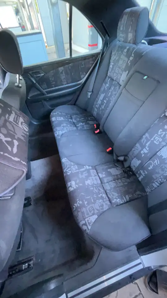 Mercedes-Benz E 200 Avantgarde, foto 8