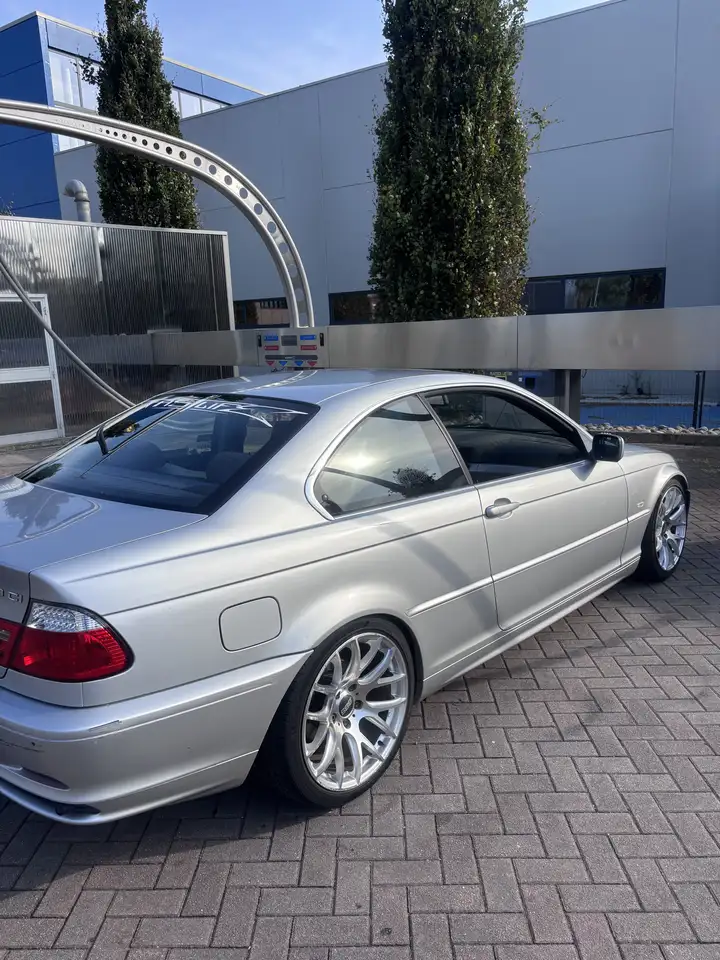 BMW 320 Ci, foto 3