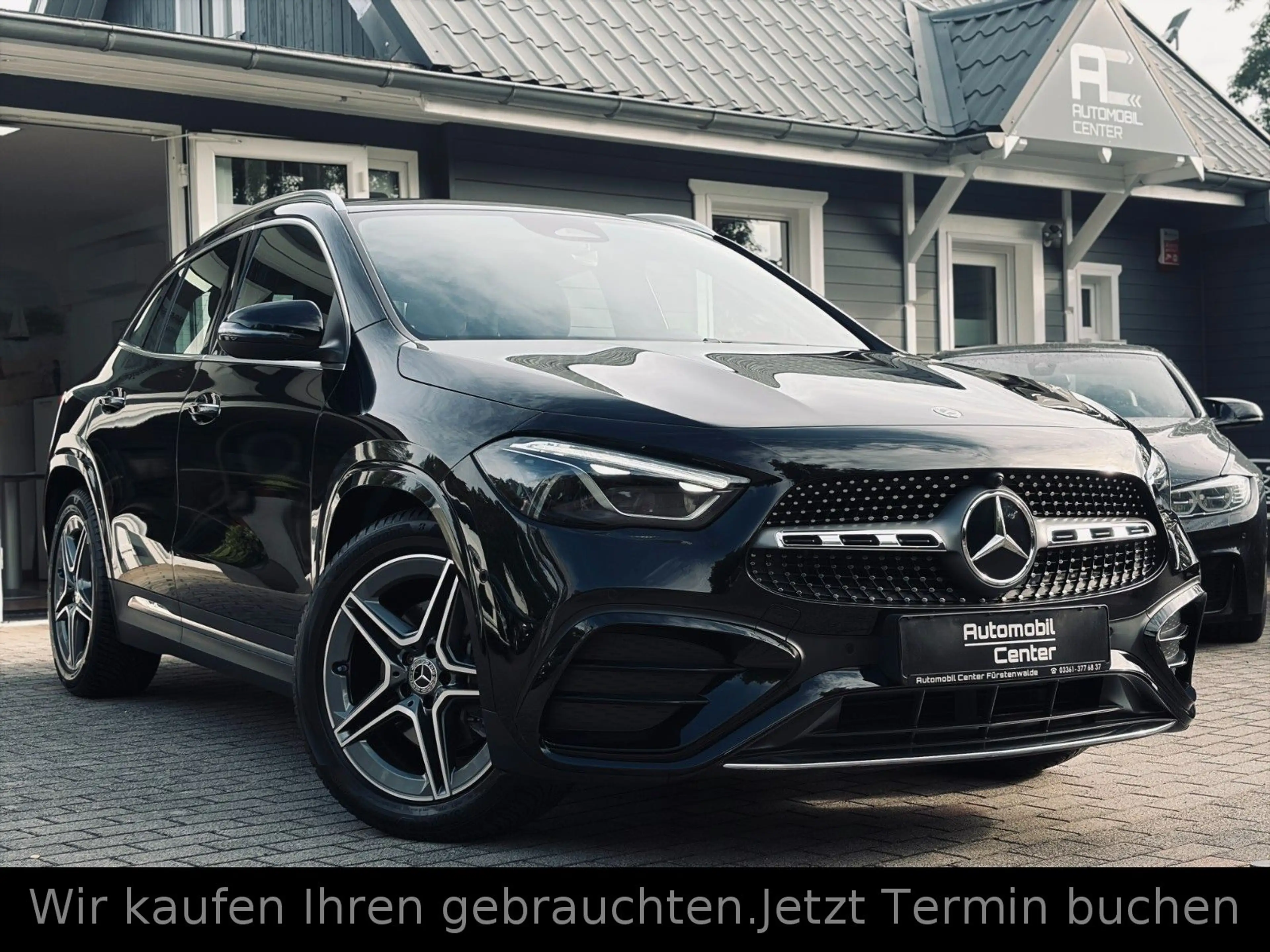 Mercedes-Benz GLA 220 4M AMG+Multibeam+Carbon+Kamera+Memory+19