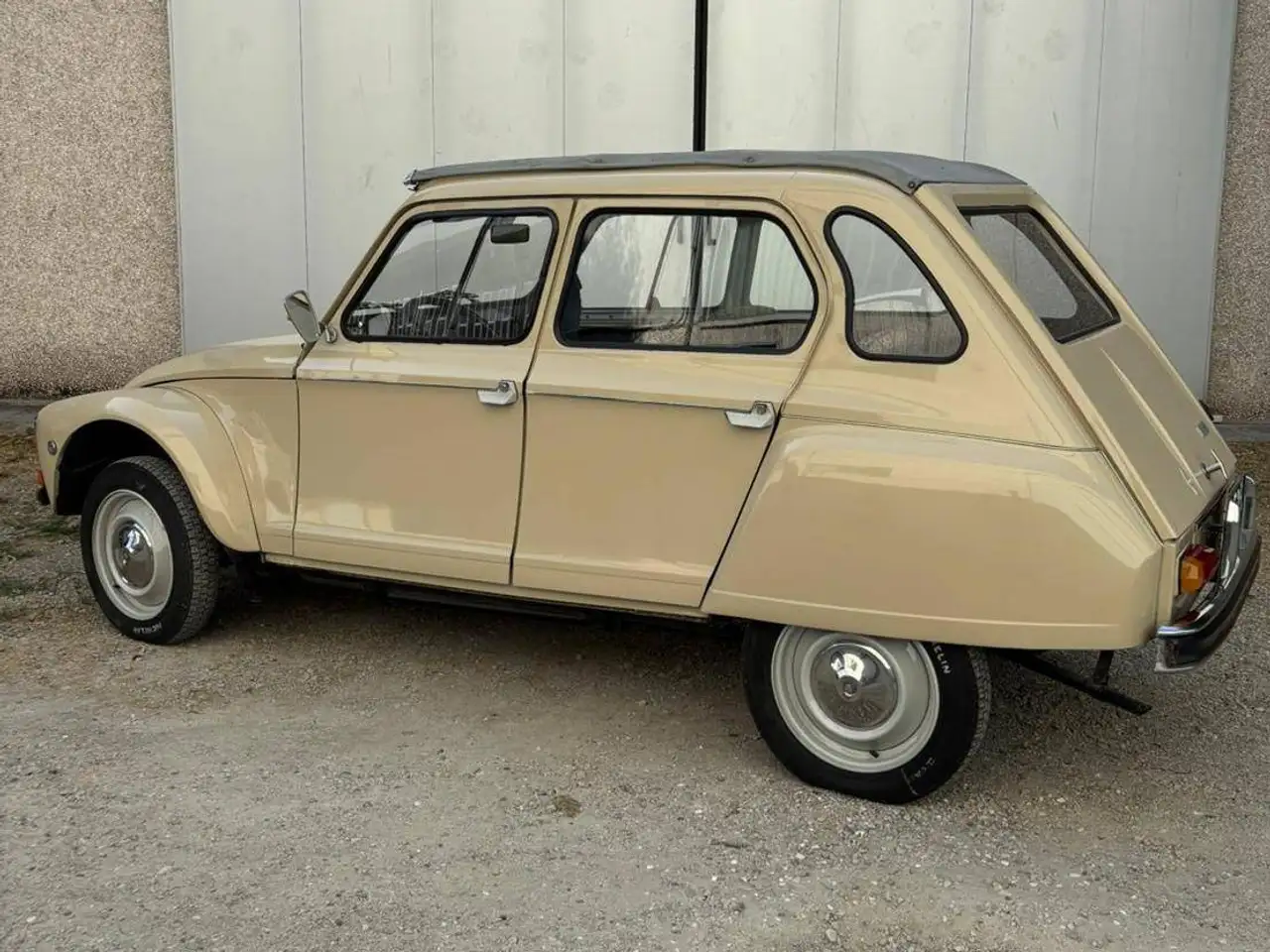 Citroen Dyane 6, foto 4
