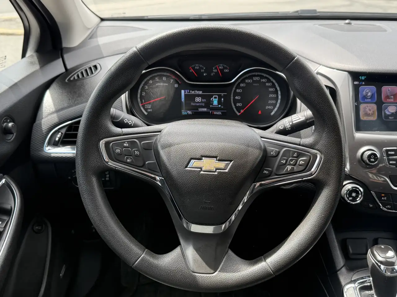 Chevrolet Cruze снимка Chevrolet Cruze