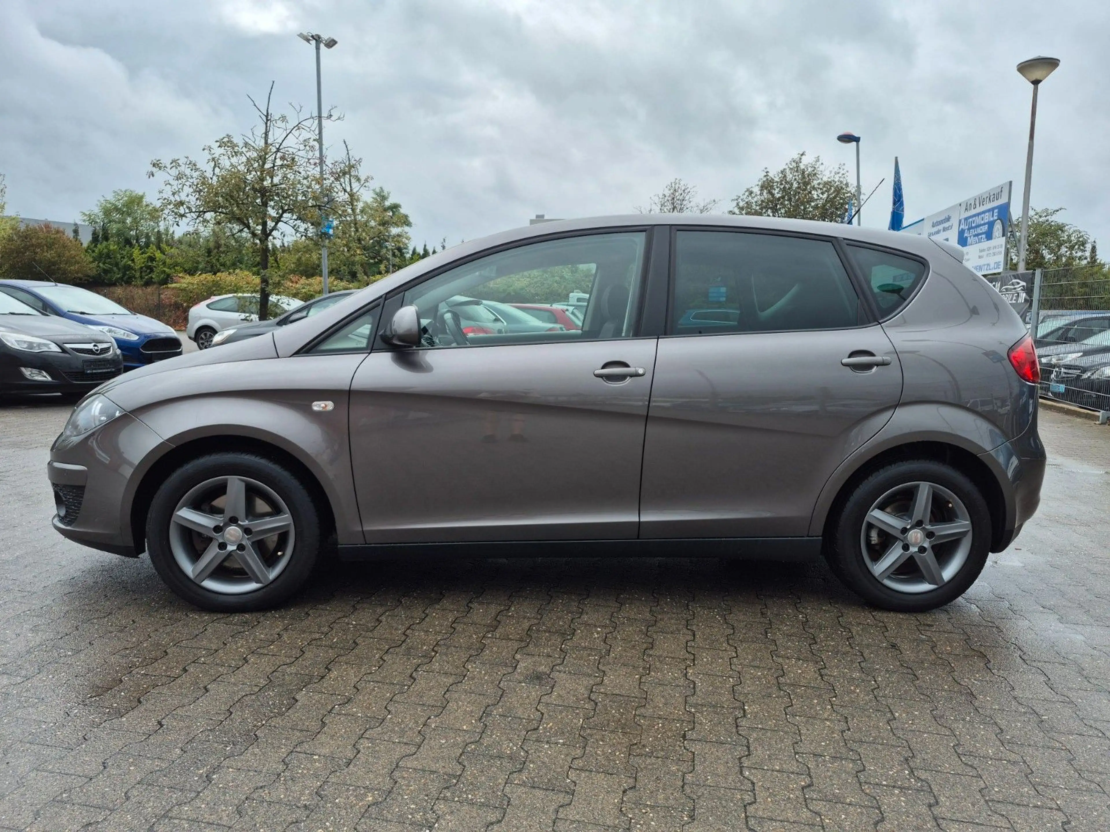 SEAT Altea 4You Klimaautomatik PDC Sitzheiz. Garantie — photo 4