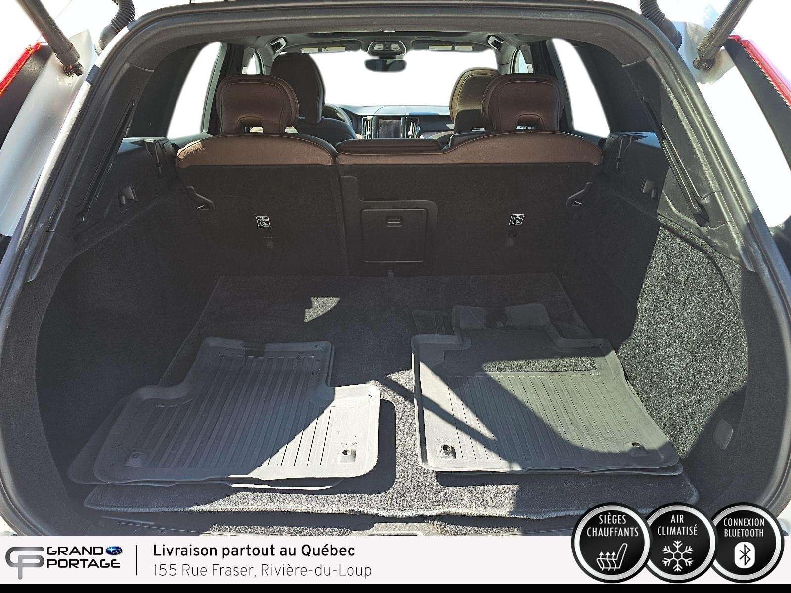 2022 Volvo XC60 B5 Momentum / Bas KM / Clean Carfax thumb 6