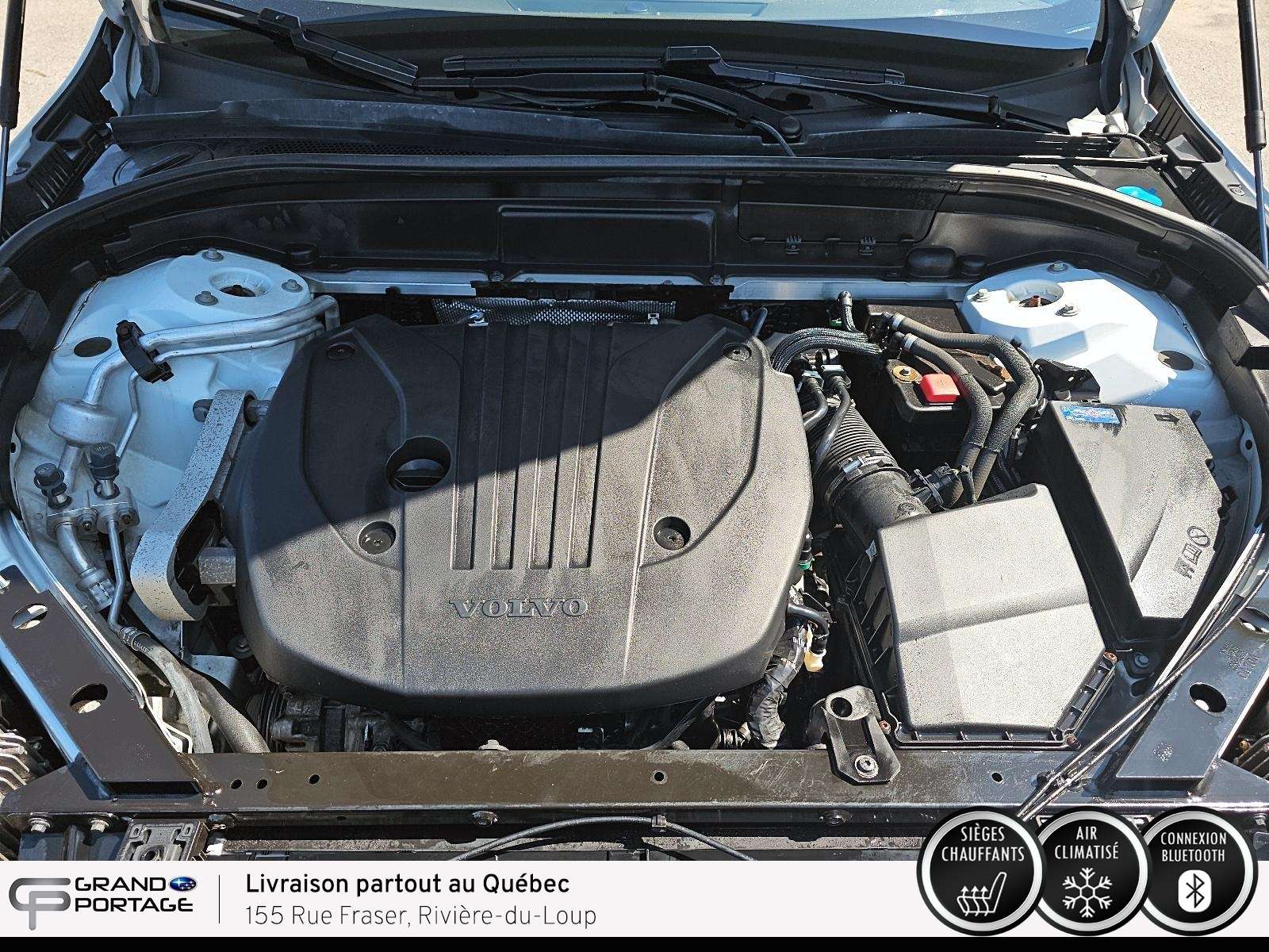 2022 Volvo XC60 B5 Momentum / Bas KM / Clean Carfax thumb 8