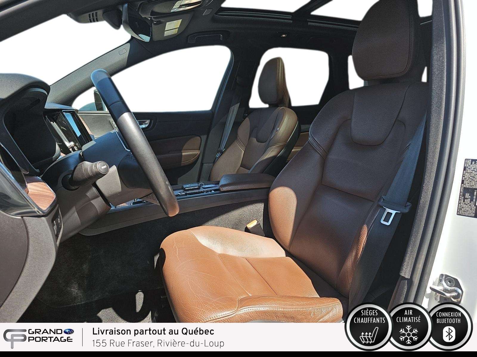 2022 Volvo XC60 B5 Momentum / Bas KM / Clean Carfax thumb 9