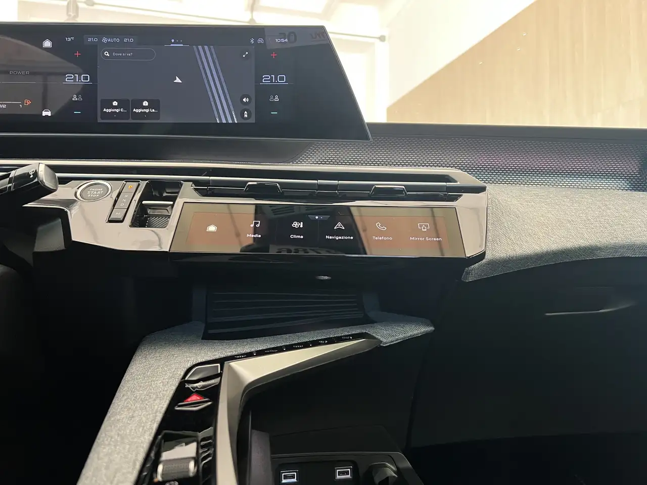 Peugeot 3008 Hybrid 145 e-DCS6 GT 13