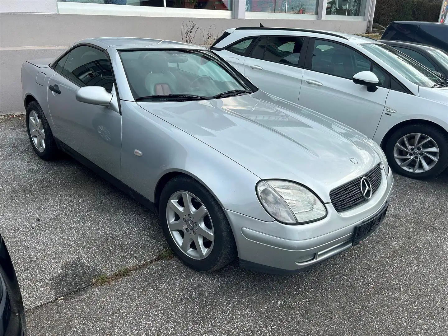 Mercedes-Benz SLK 200 Argent - 1