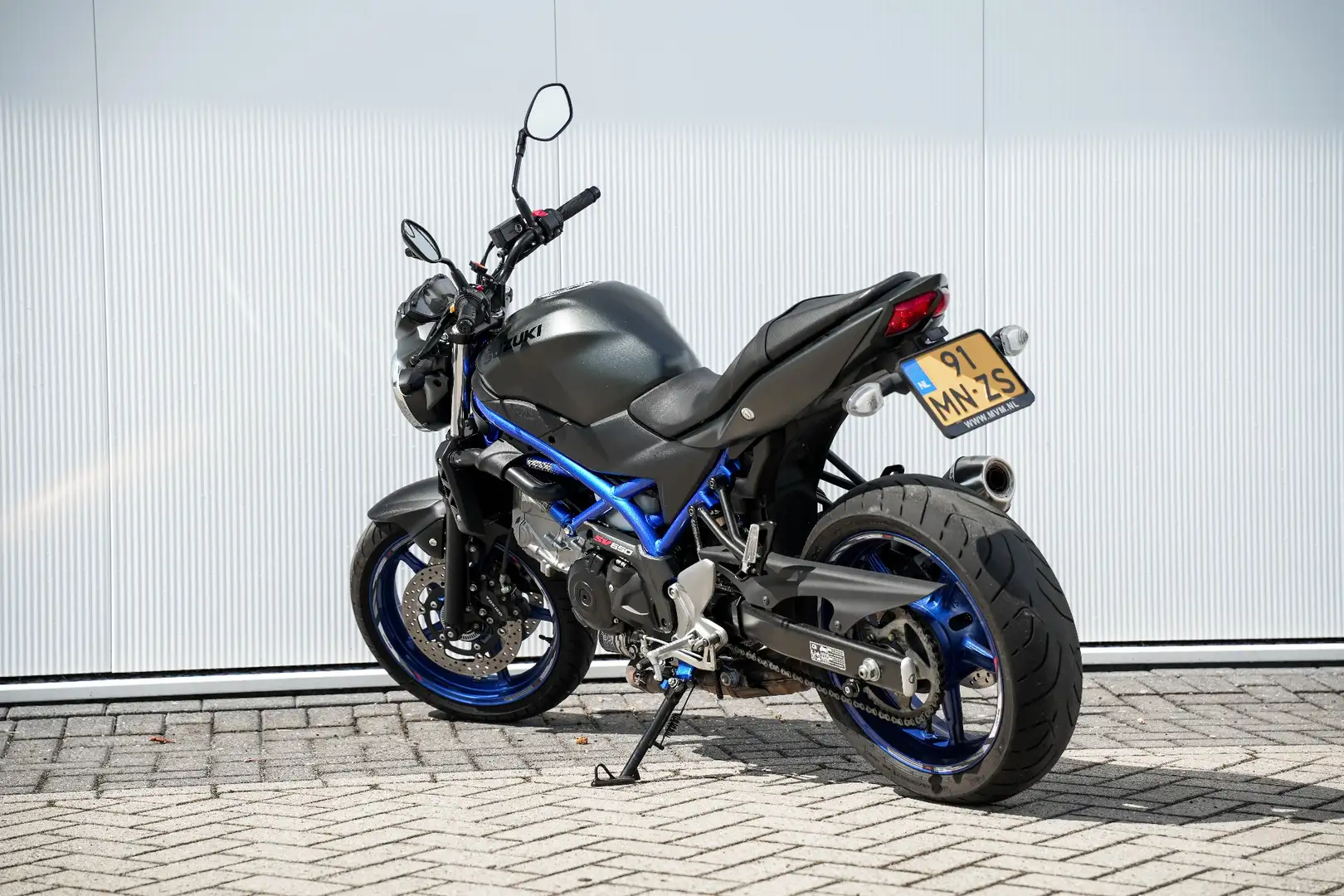Suzuki SV 650 Modrá - 2