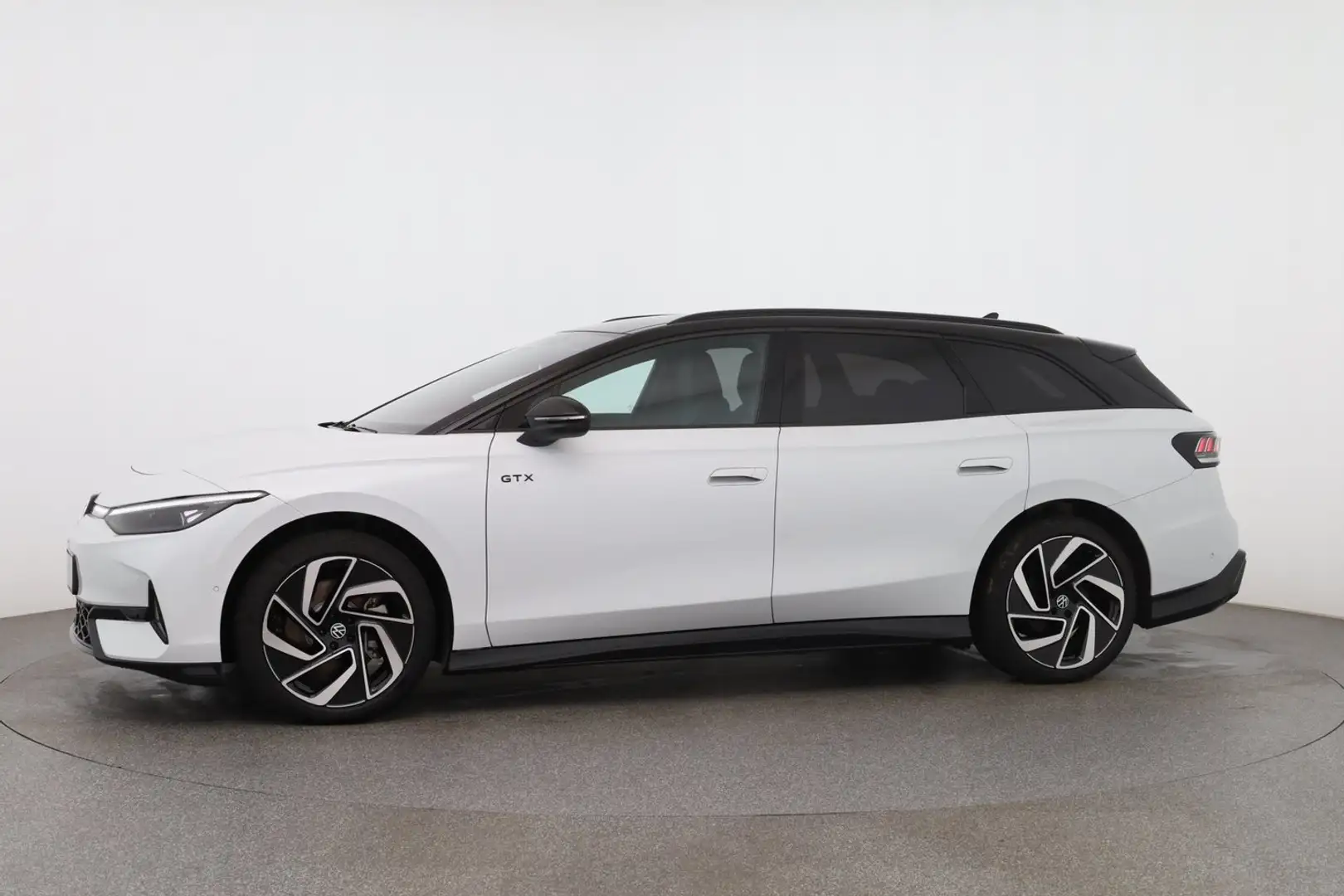 Volkswagen ID.7 Tourer GTX 4MOTION 250 kW Business Weiß - 2