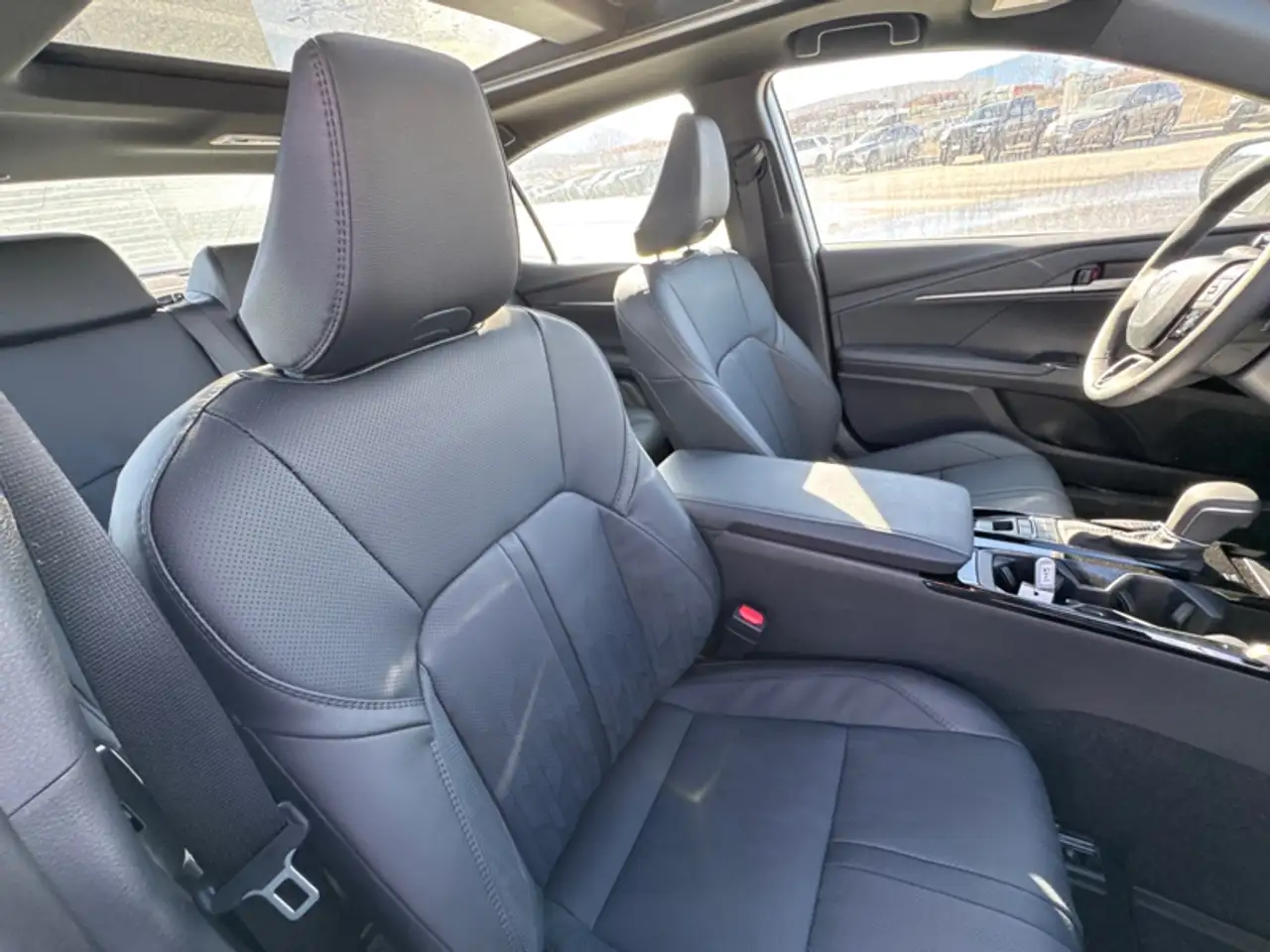 Toyota Camry снимка Toyota Camry