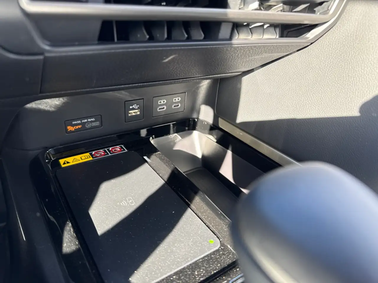 Toyota Camry снимка Toyota Camry