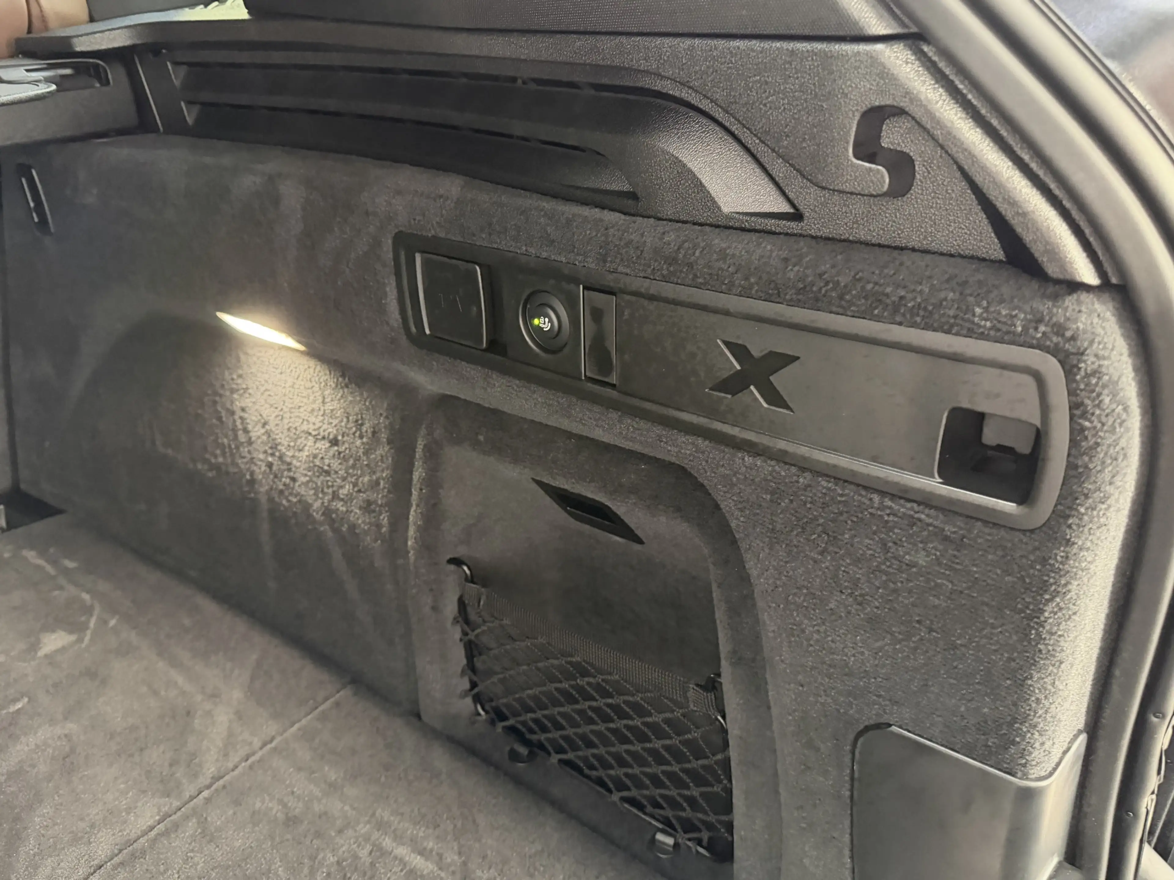 BMW X5 xDrive50e M Sport Pro B&W AHK 22Zoll ACC Pano — photo 26