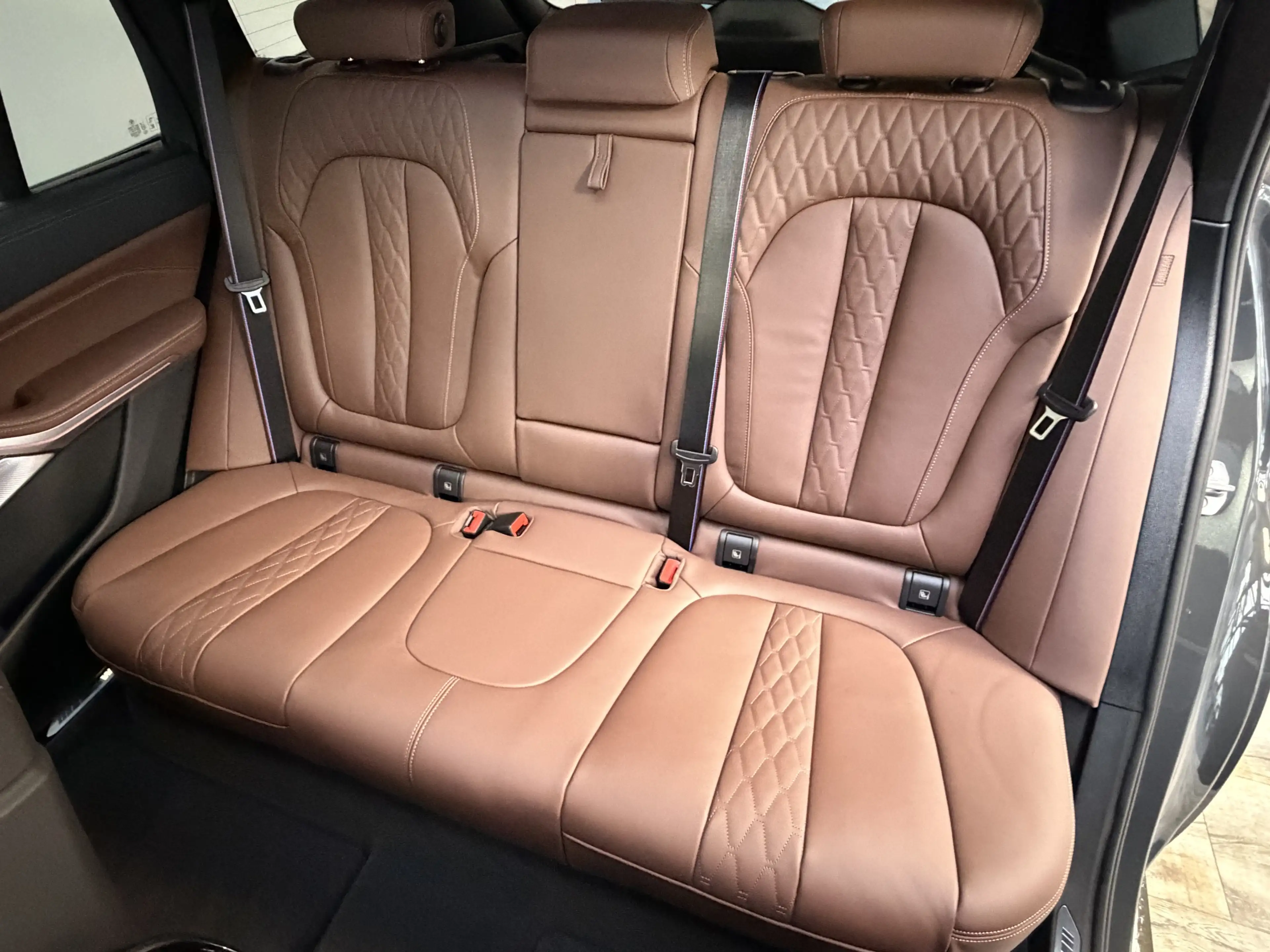 BMW X5 xDrive50e M Sport Pro B&W AHK 22Zoll ACC Pano — photo 19