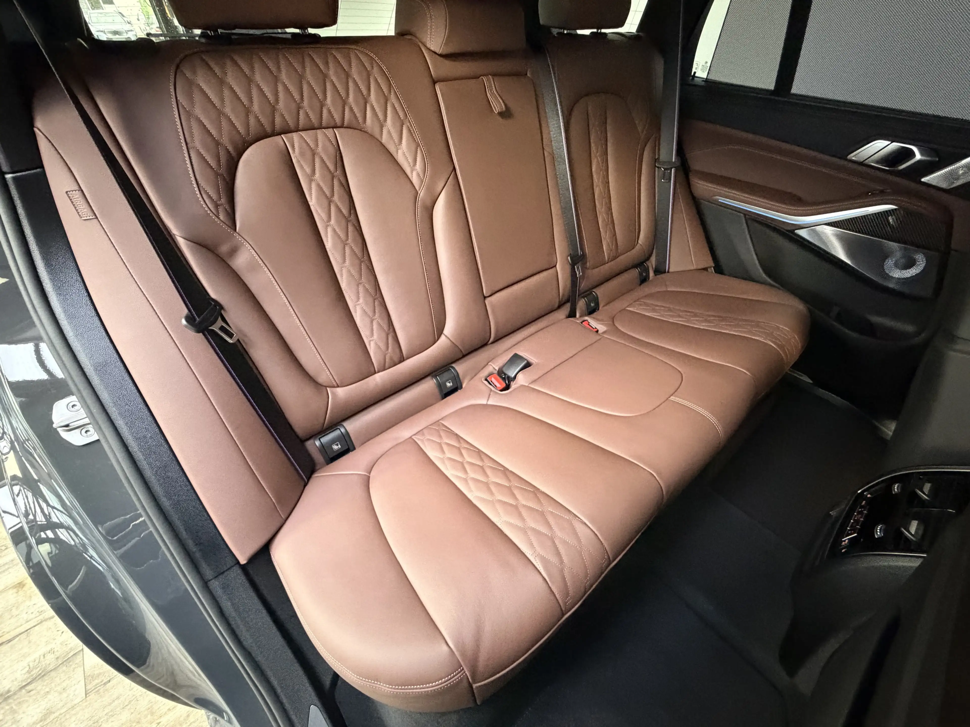 BMW X5 xDrive50e M Sport Pro B&W AHK 22Zoll ACC Pano — photo 29