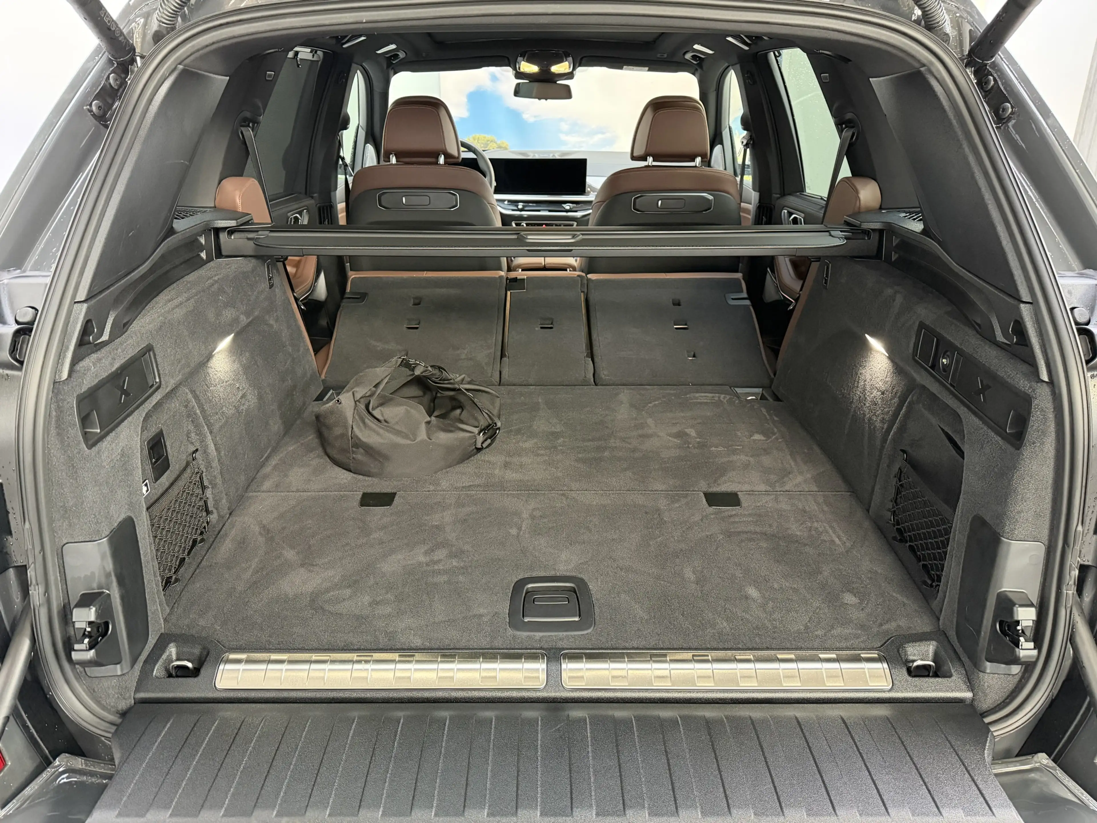 BMW X5 xDrive50e M Sport Pro B&W AHK 22Zoll ACC Pano — photo 25